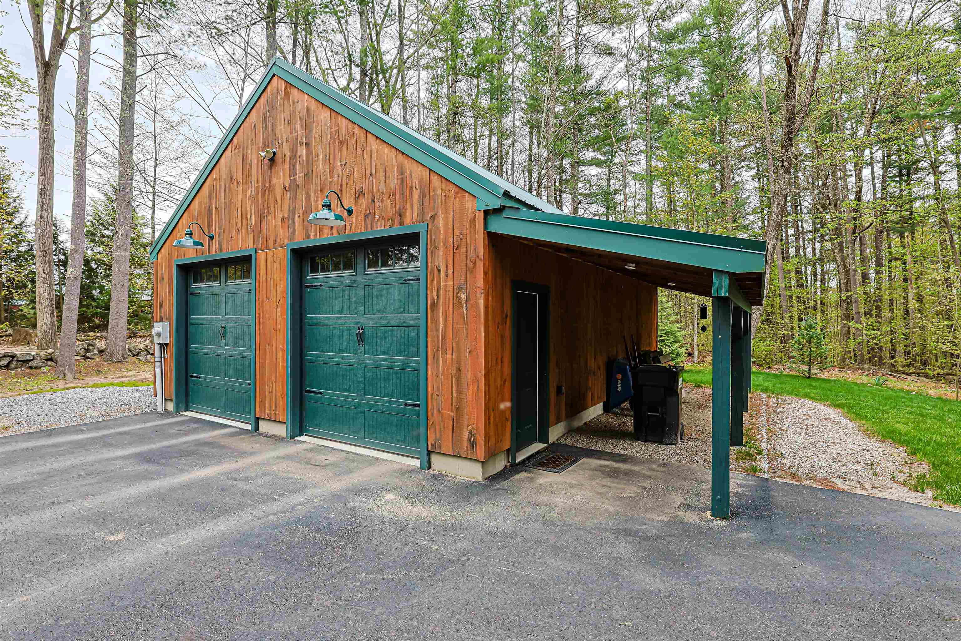 676 Starch Mill Rd, Mason, NH 03048