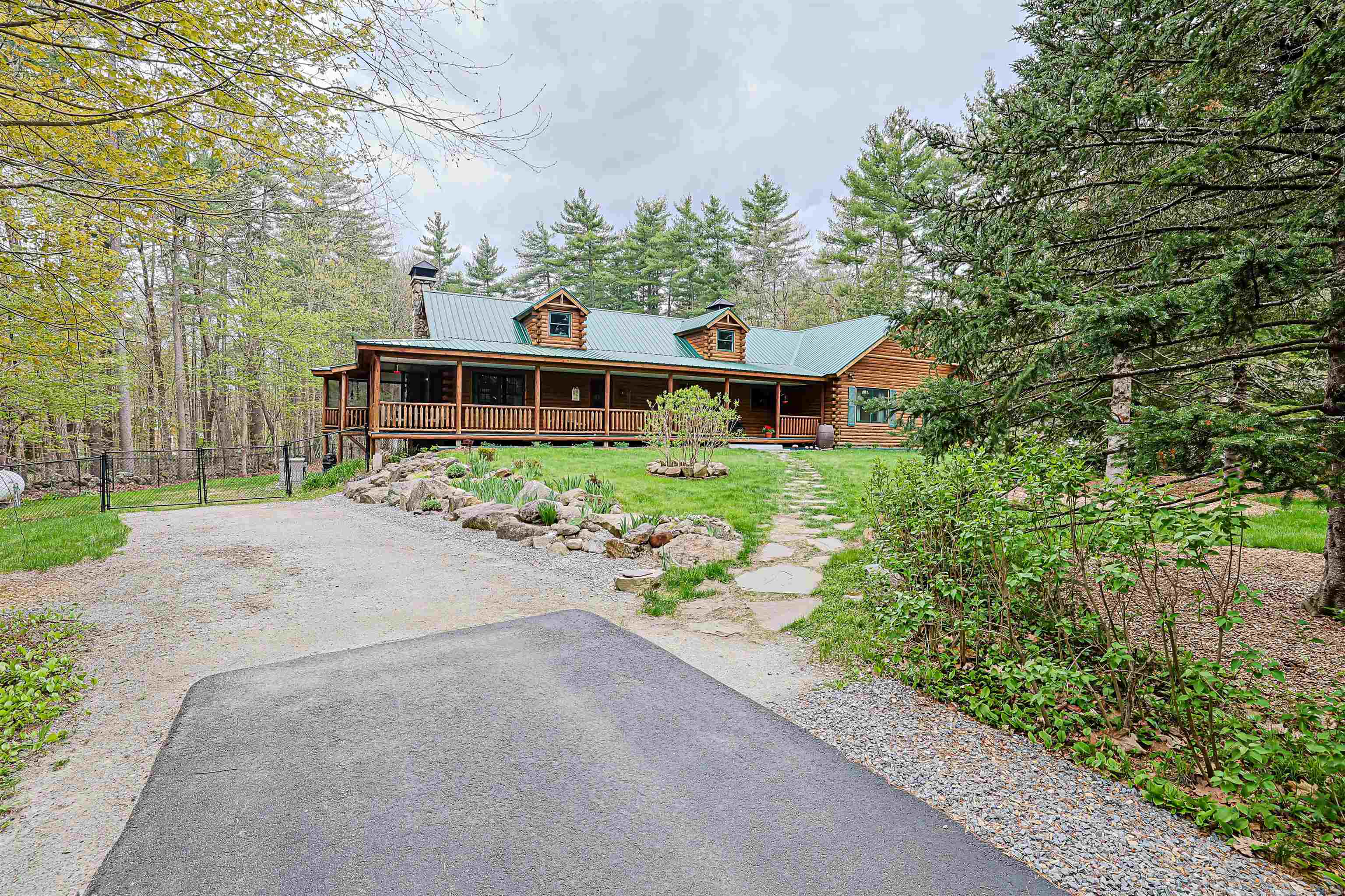 676 Starch Mill Rd, Mason, NH 03048