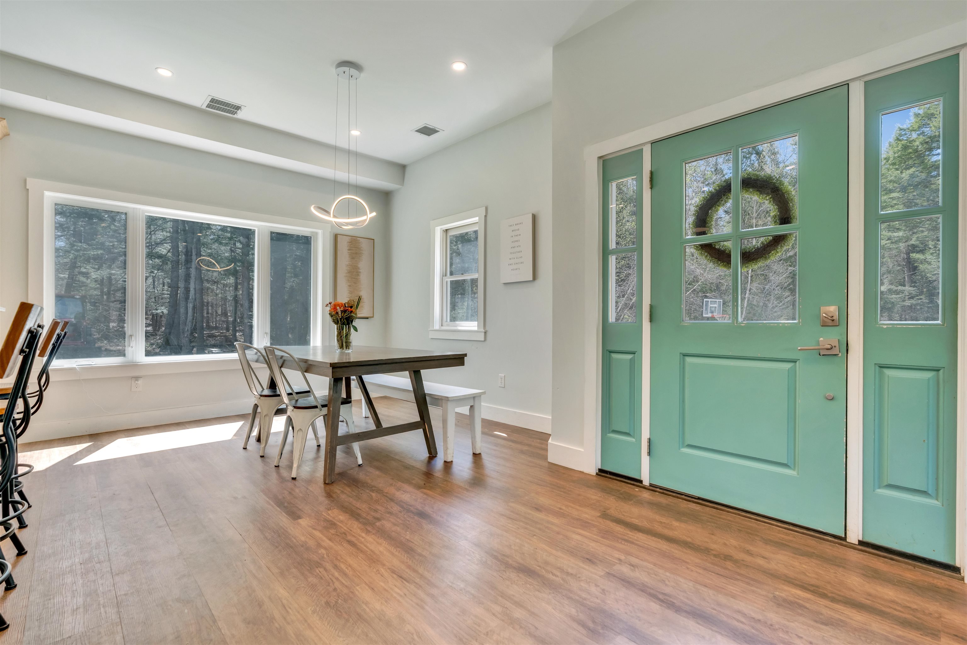 115 Back Canaan Rd, Strafford, NH 03884