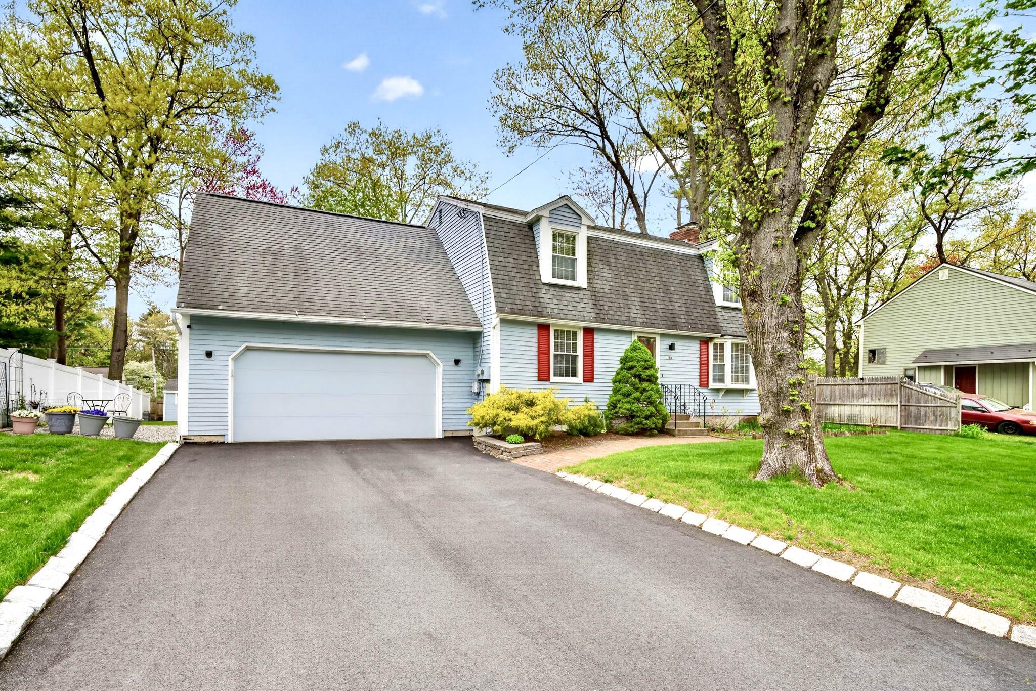 96 Renard St, Manchester, NH 03109