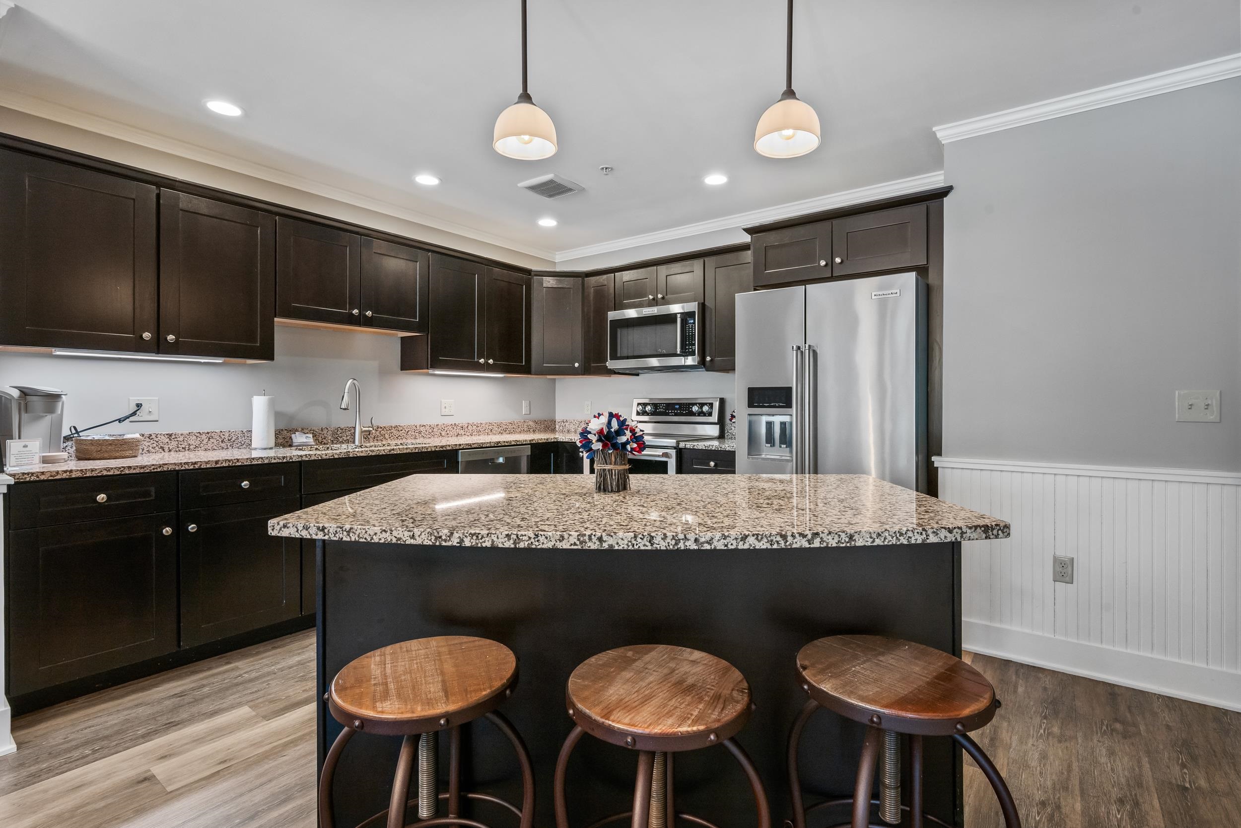 235 Skimobile Rd, Conway, NH 03860