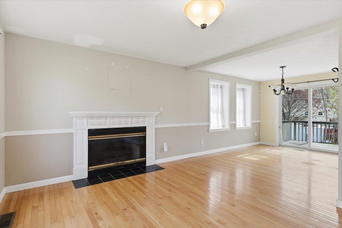 73 Megan Dr, Manchester, NH 03109