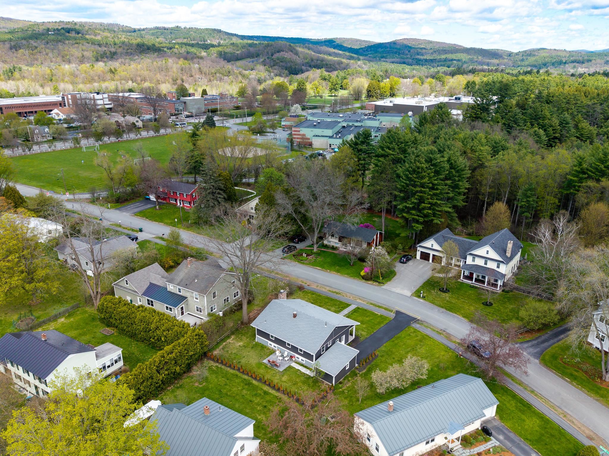 12 Dresden Rd, Hanover, NH 03755