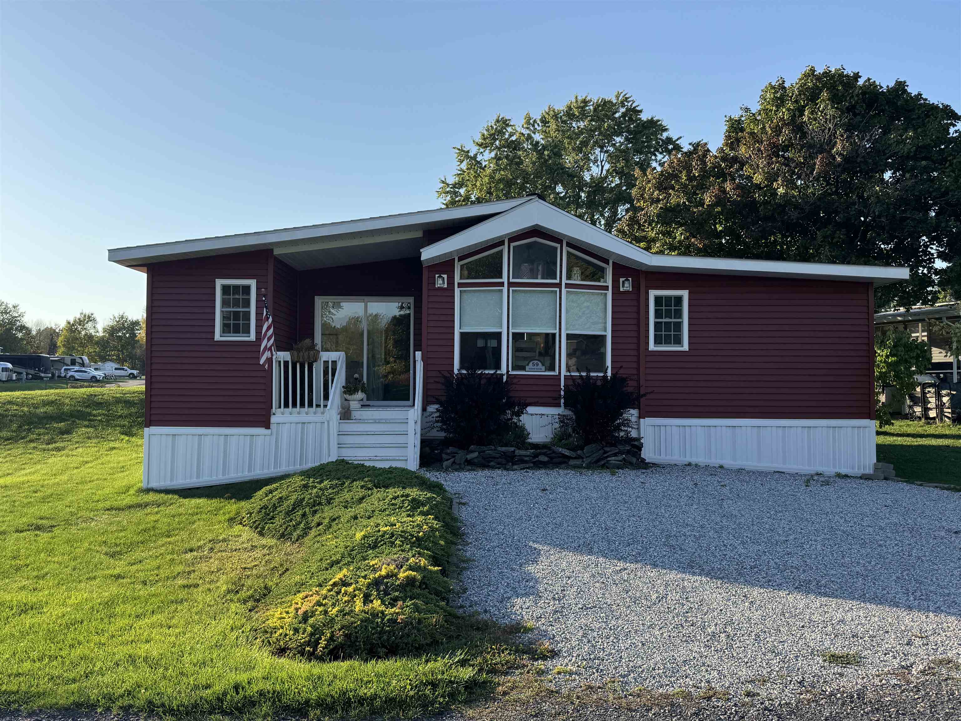 59 Island Circle