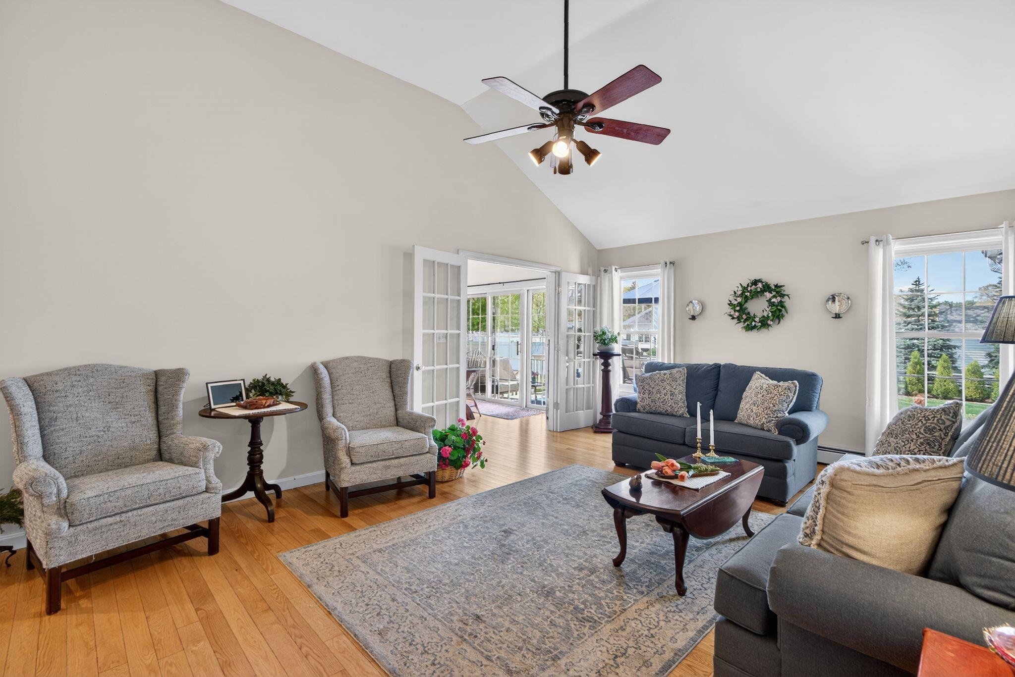 9 Marshview Cir, Seabrook, NH 03874