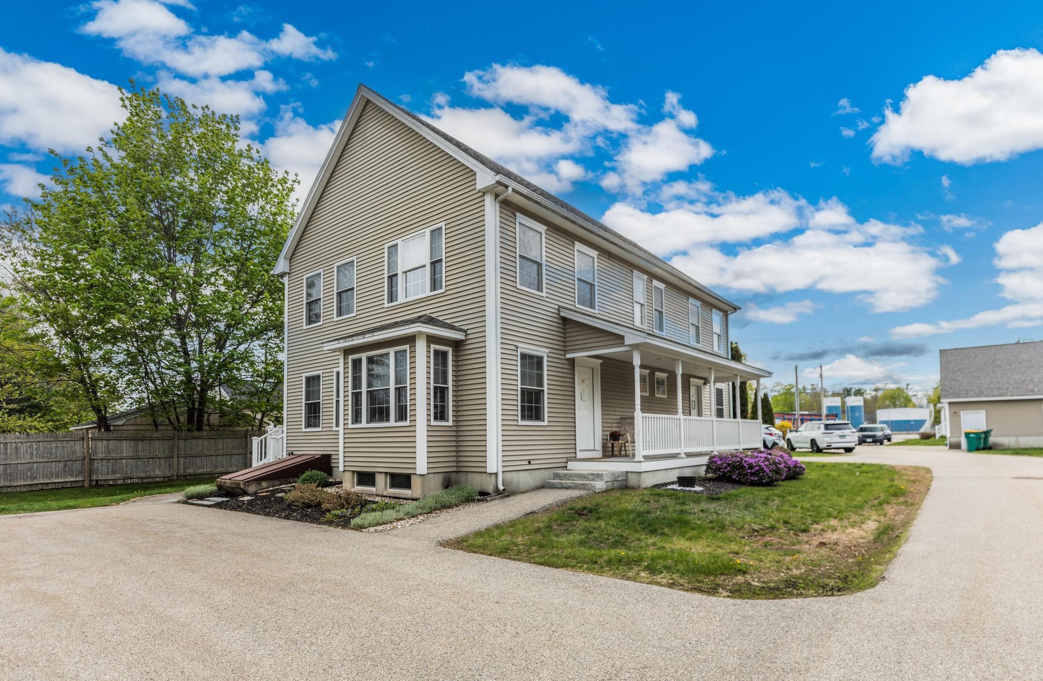 9 Vetter Ln, Rochester, NH 03867