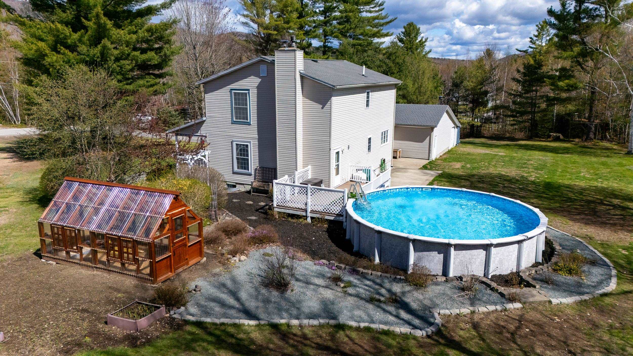 20 Mt Carter Dr, Gorham, NH 03581