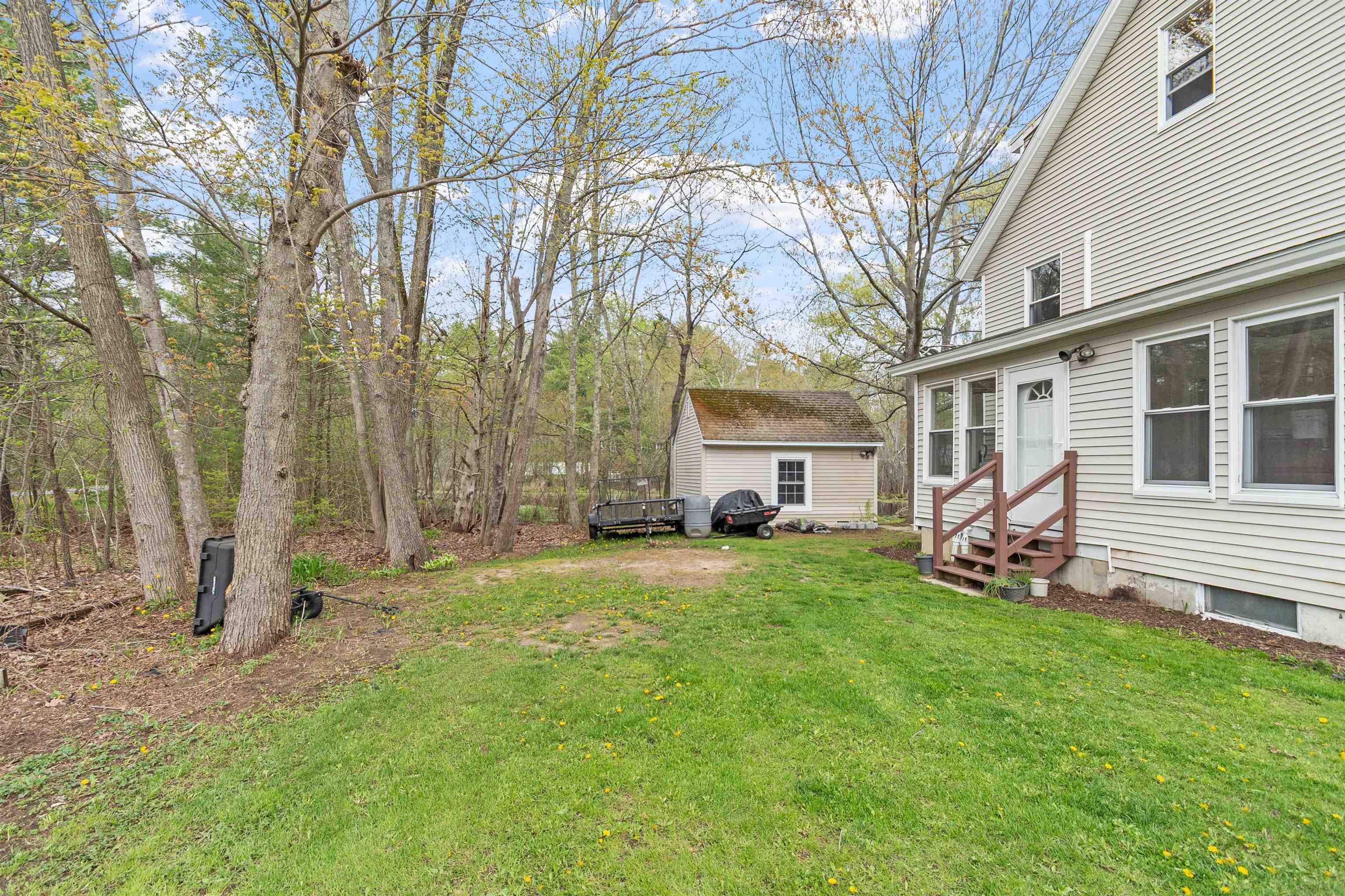71 Linden St, Exeter, NH 03833