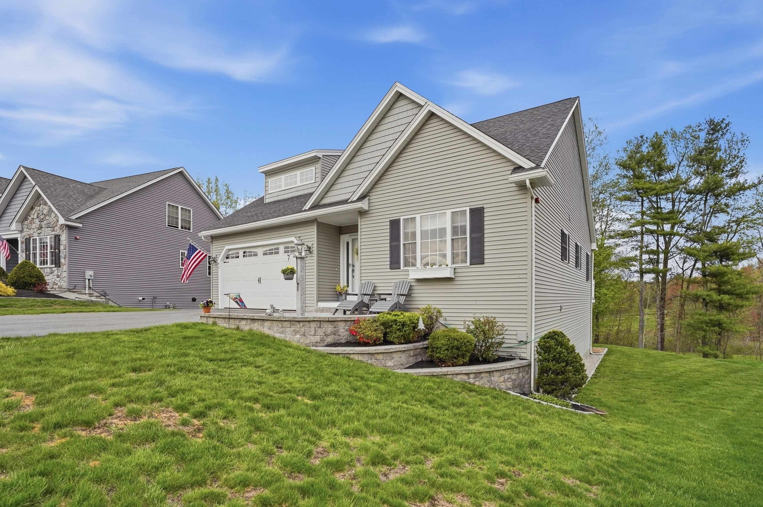 4 Mulligan Way, Kingston, NH 03848