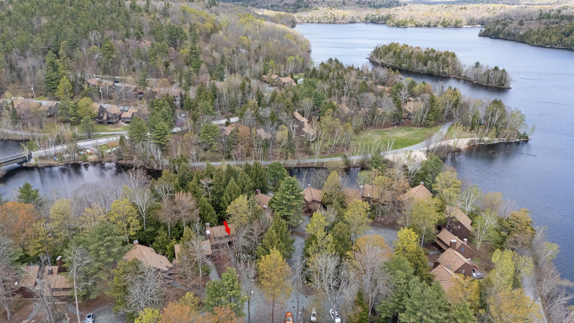 14 Bay Tree Ln, Grantham, NH 03753