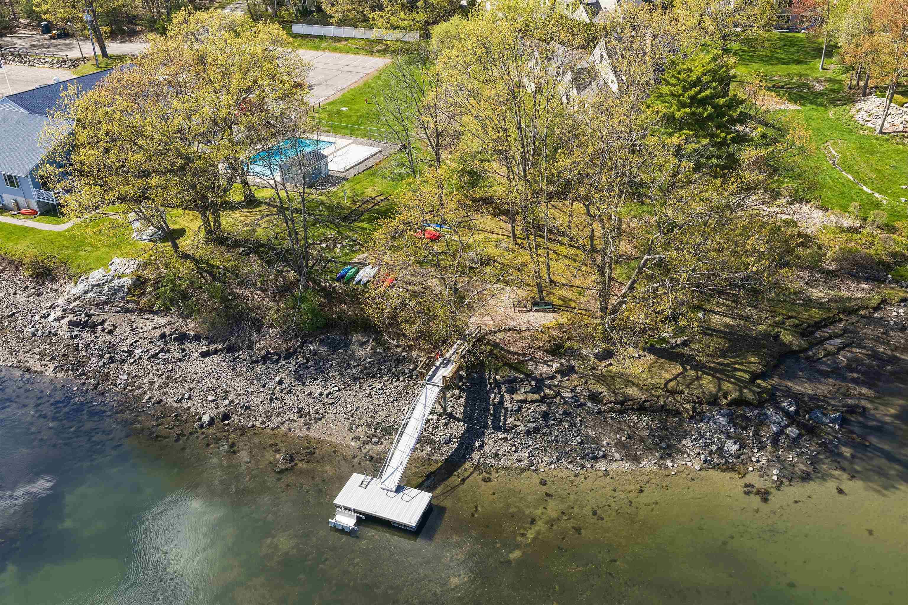 579 Sagamore Ave, Portsmouth, NH 03801