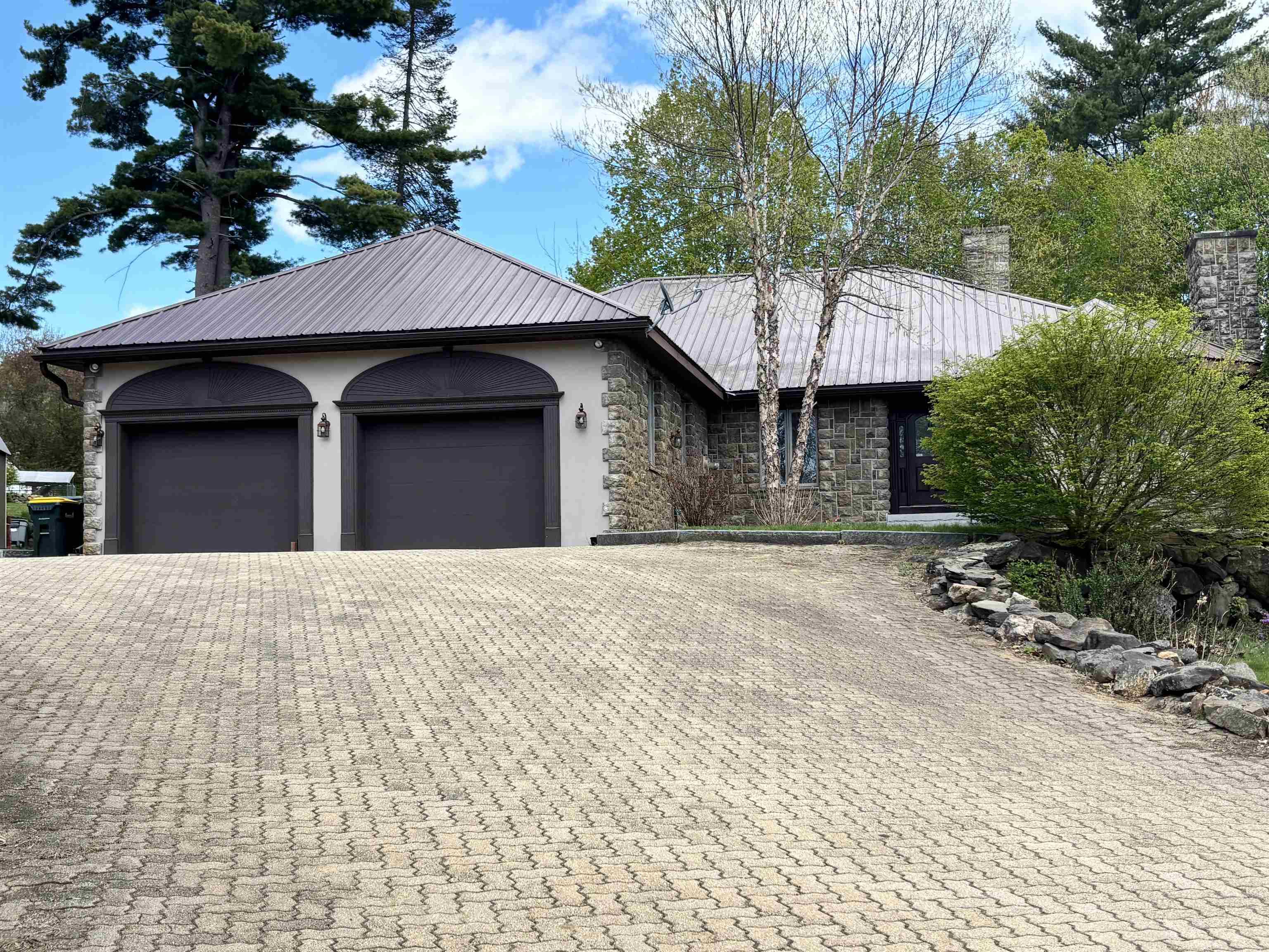 61 Chapin Ter, Laconia, NH 03246