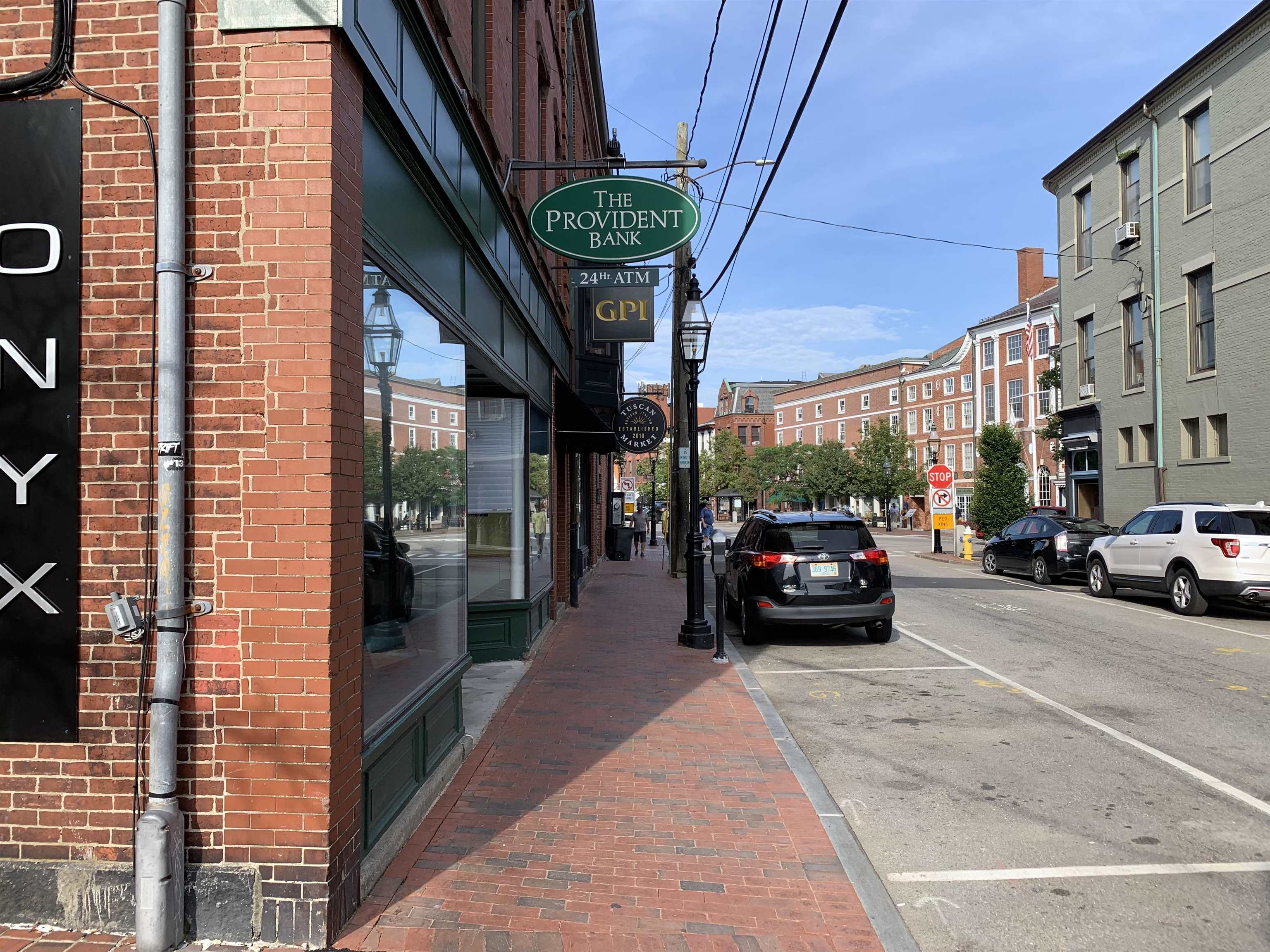 21 Daniel St, Portsmouth, NH 03801