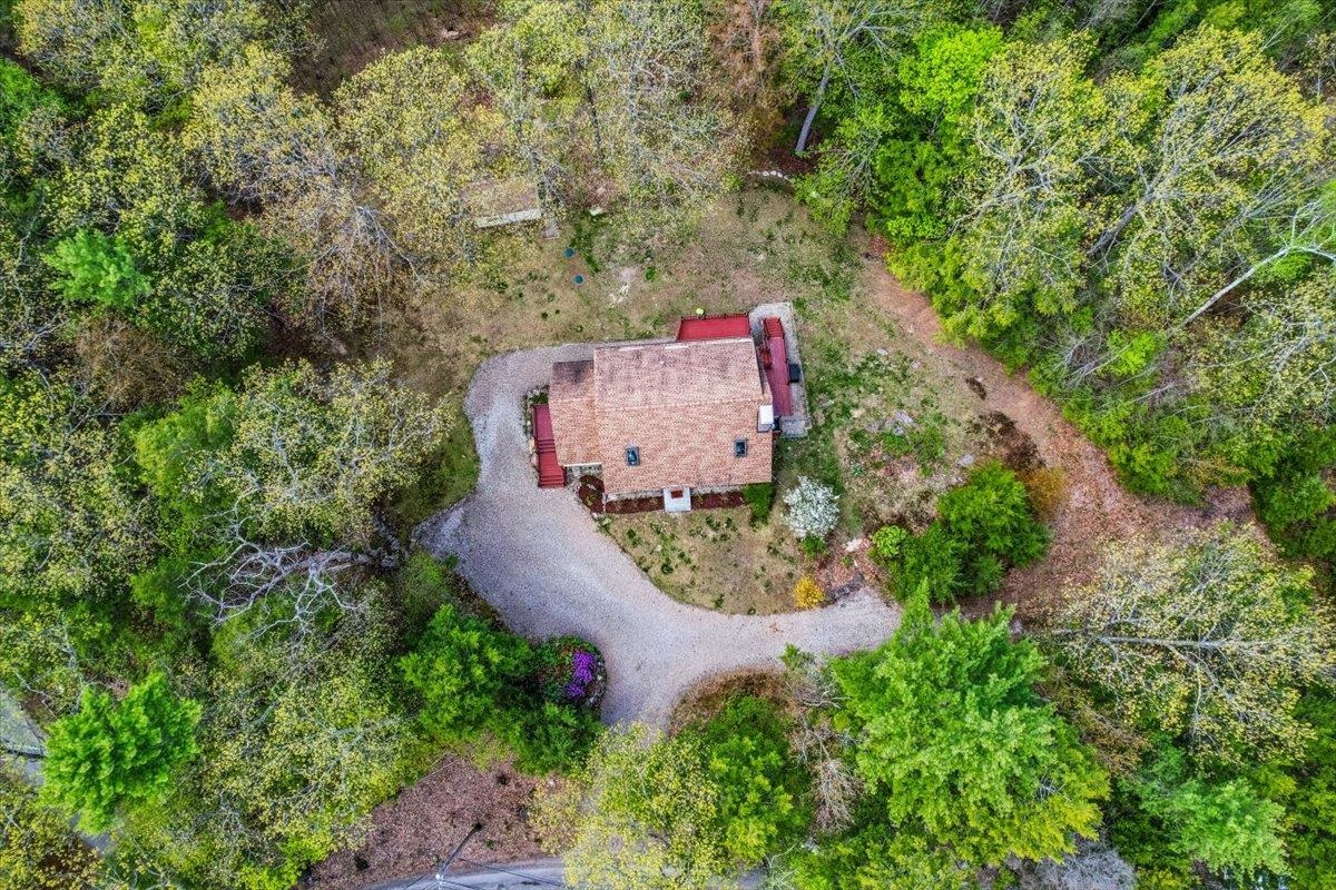35 Haynes Rd, Deerfield, NH 03037