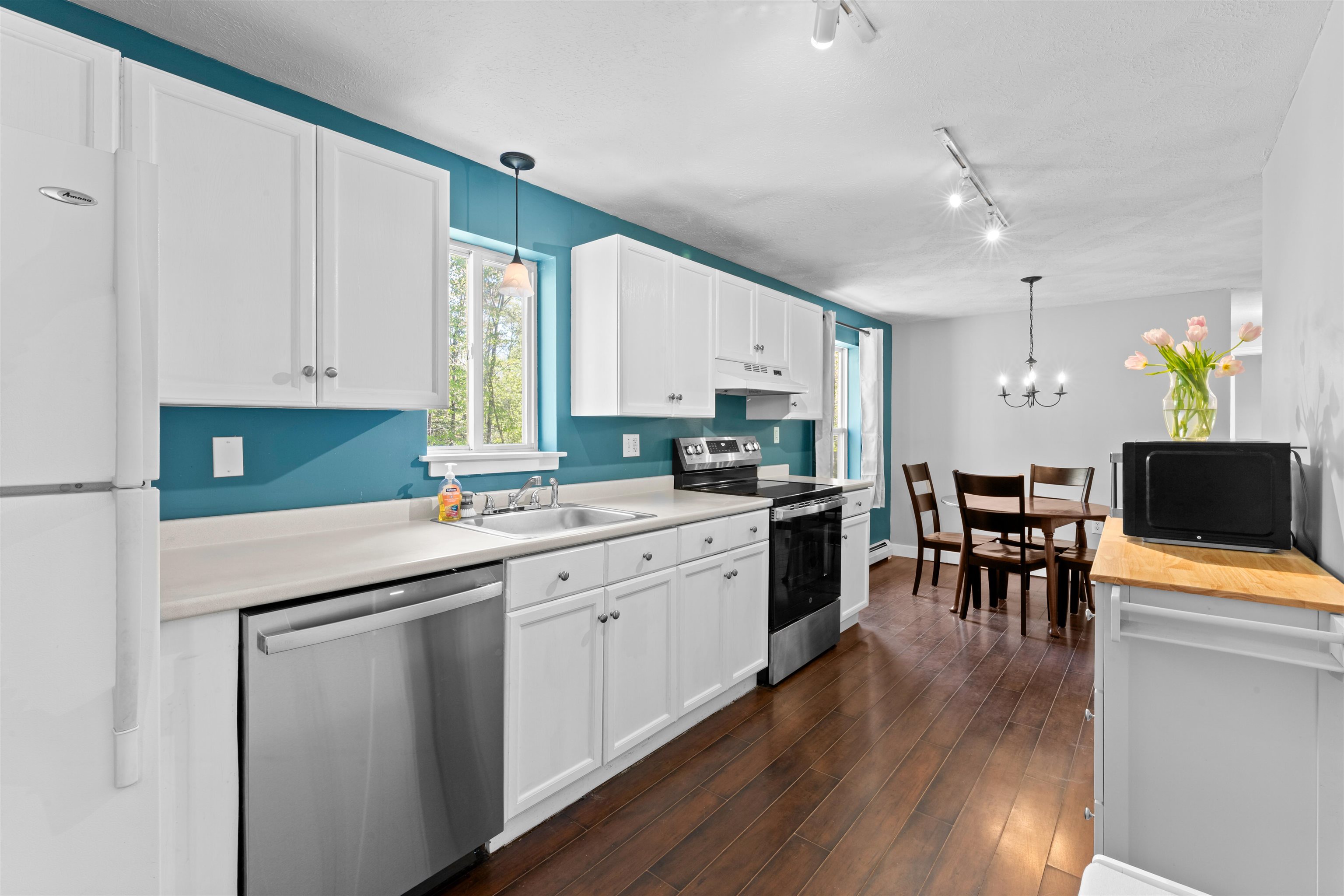 80 Bald Hill Rd, Conway, NH 03818
