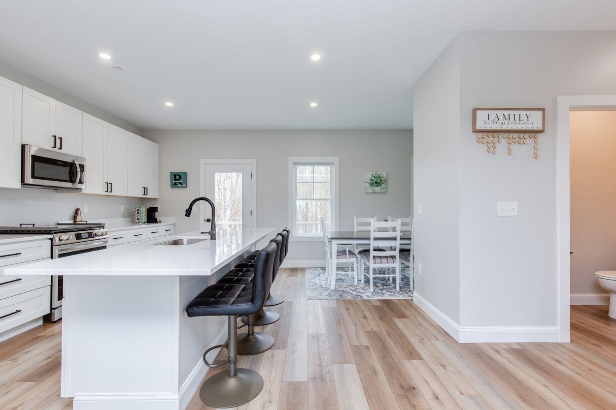 80A Rochester Hill Rd, Rochester, NH 03867