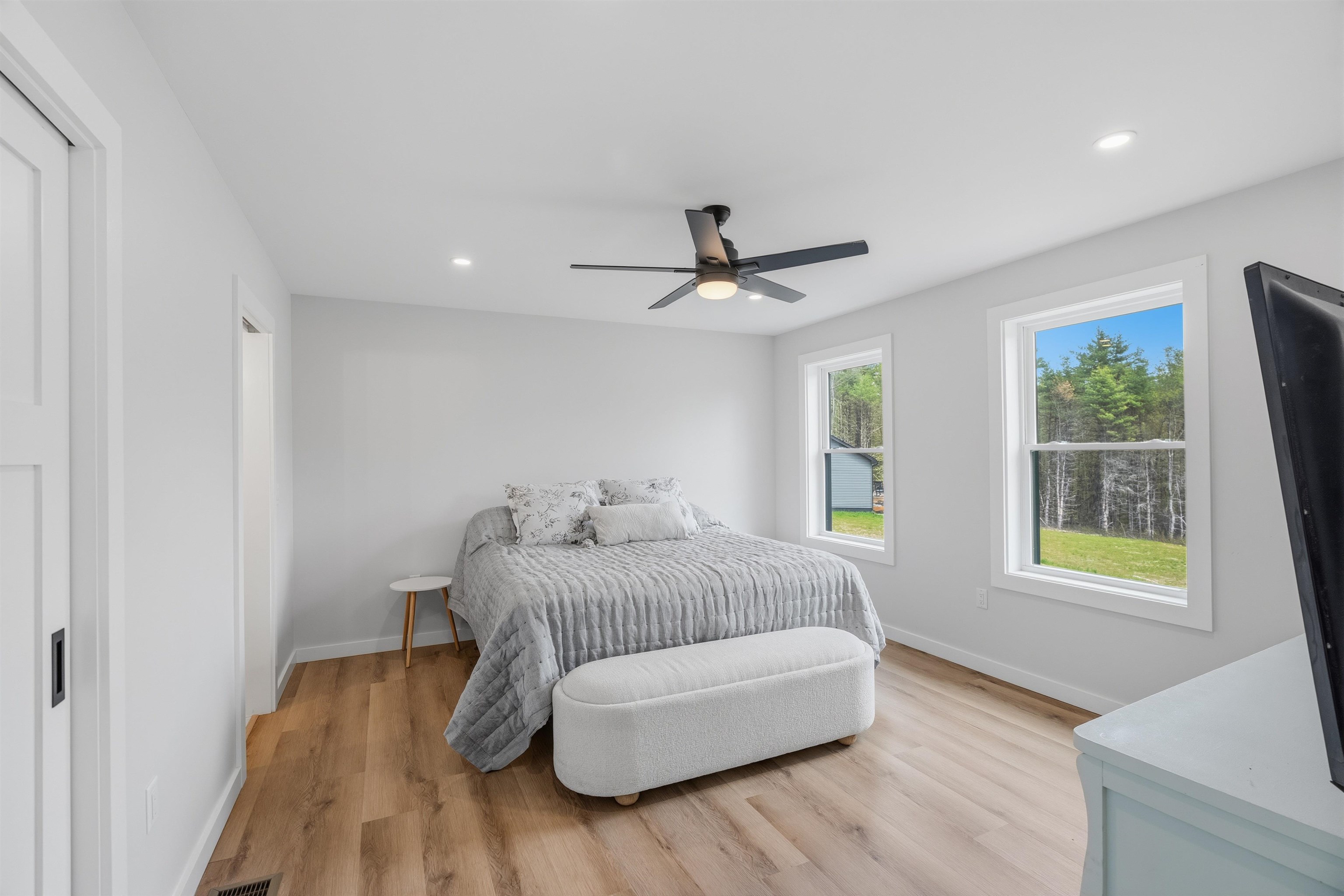 93 Calef Hill Rd, Franklin, NH 03235
