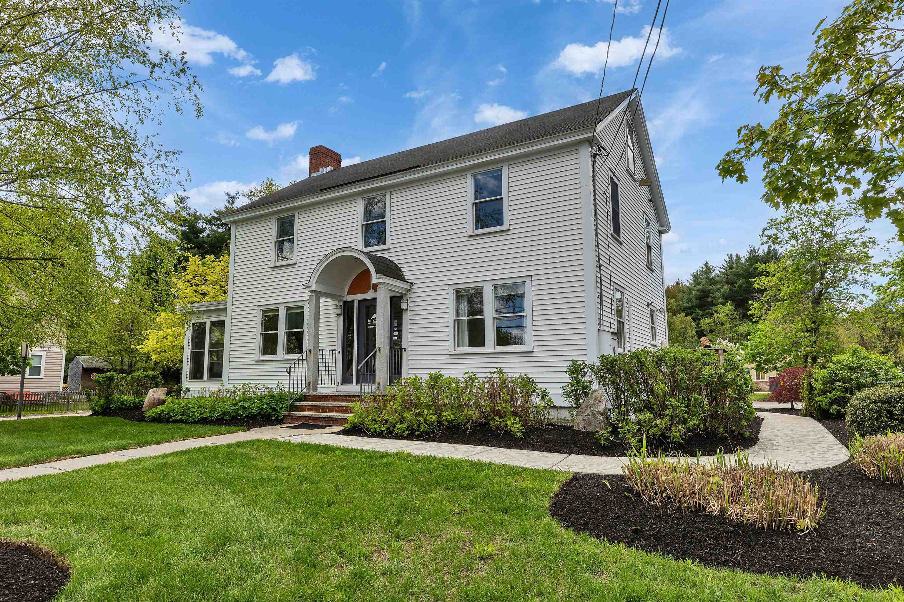 479 Nashua St, Milford, NH 03055