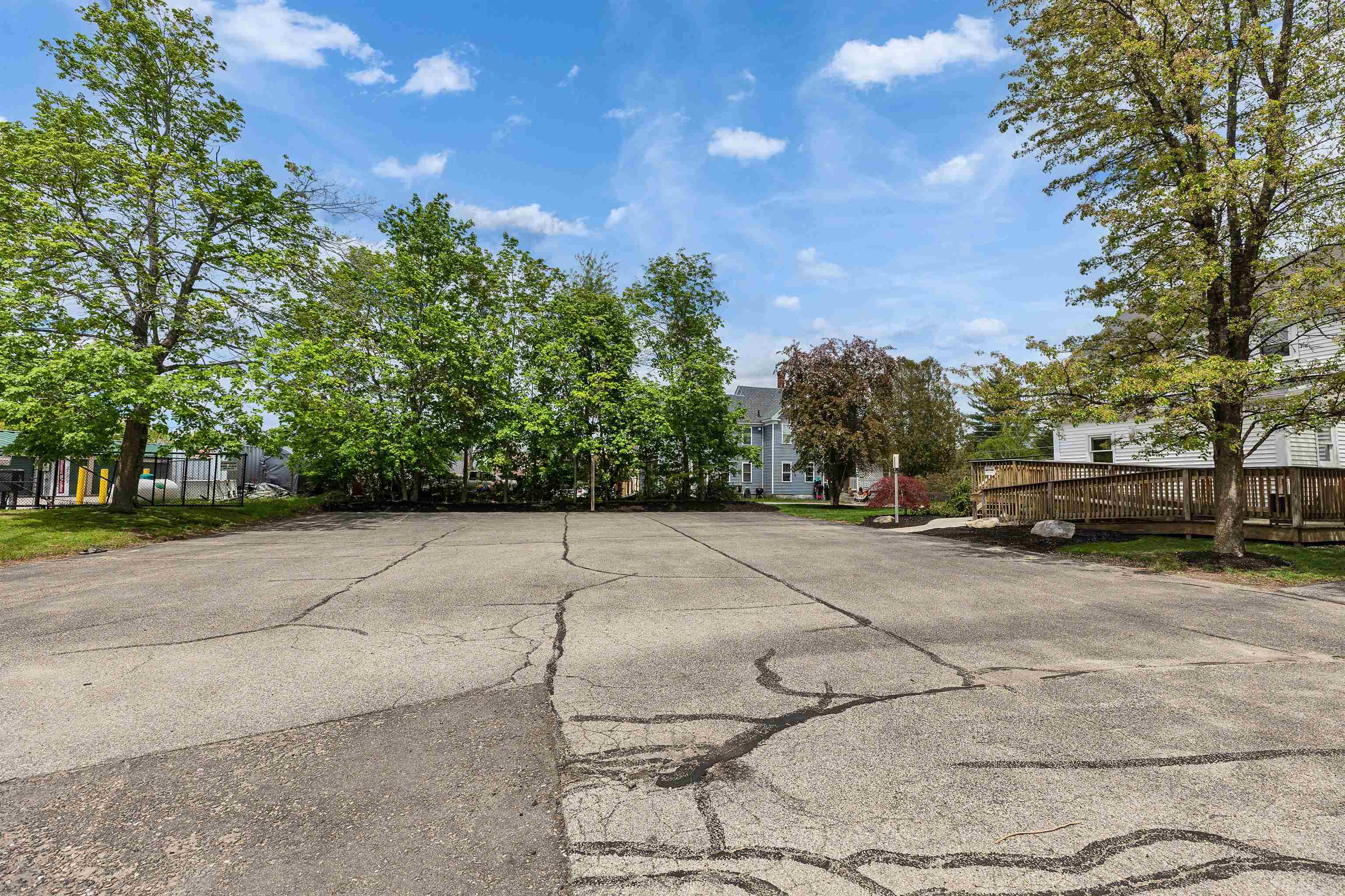 479 Nashua St, Milford, NH 03055