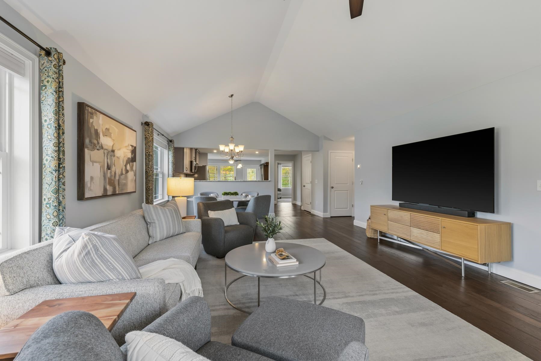 10 Wilson Way, Brentwood, NH 03833