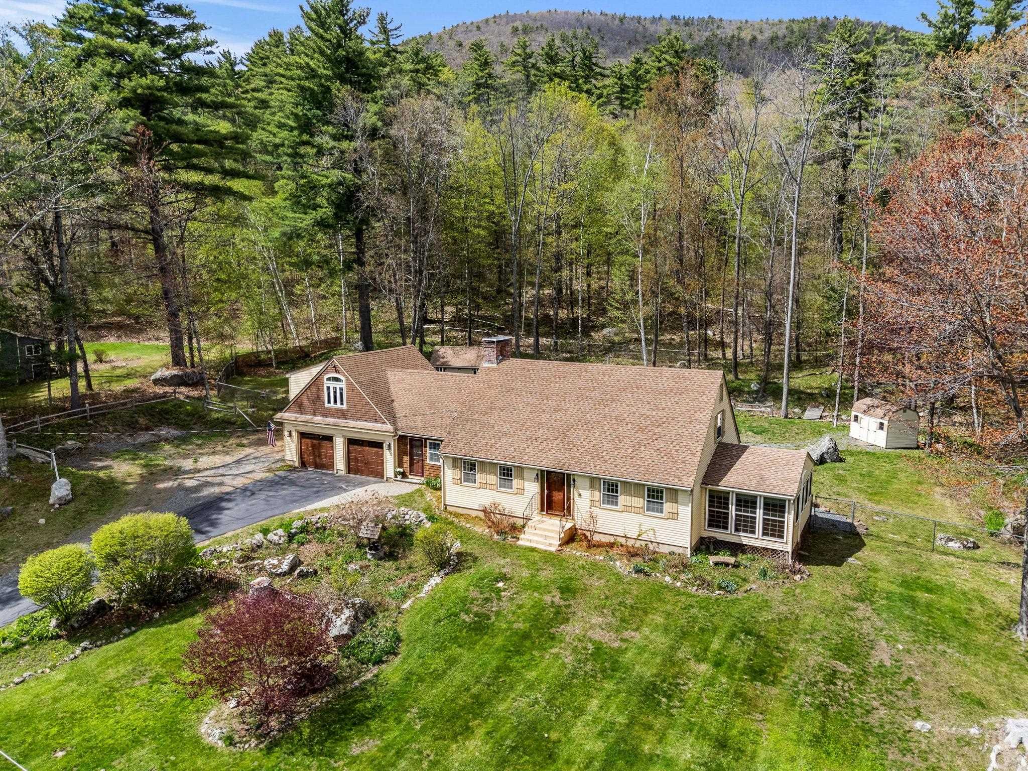 30 Marvin Rd, Moultonborough, NH 03254
