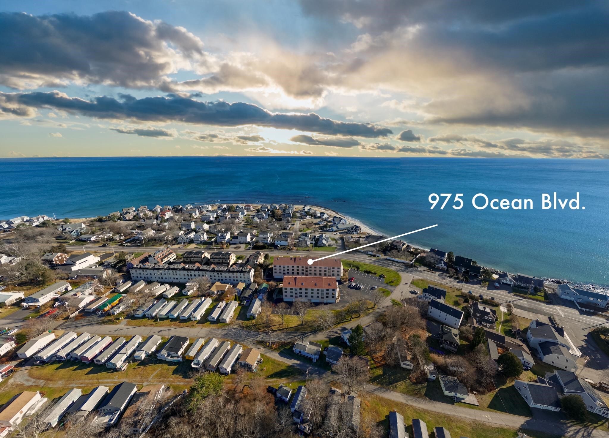 975 Ocean Blvd, Hampton, NH 03842