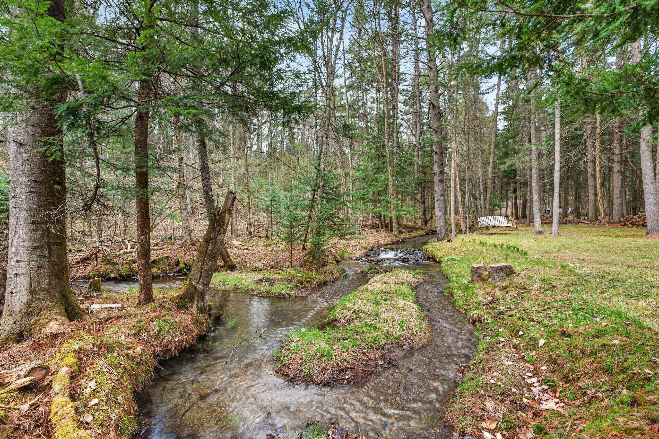 99 Wetherbee Rd, Lyman, NH 03585