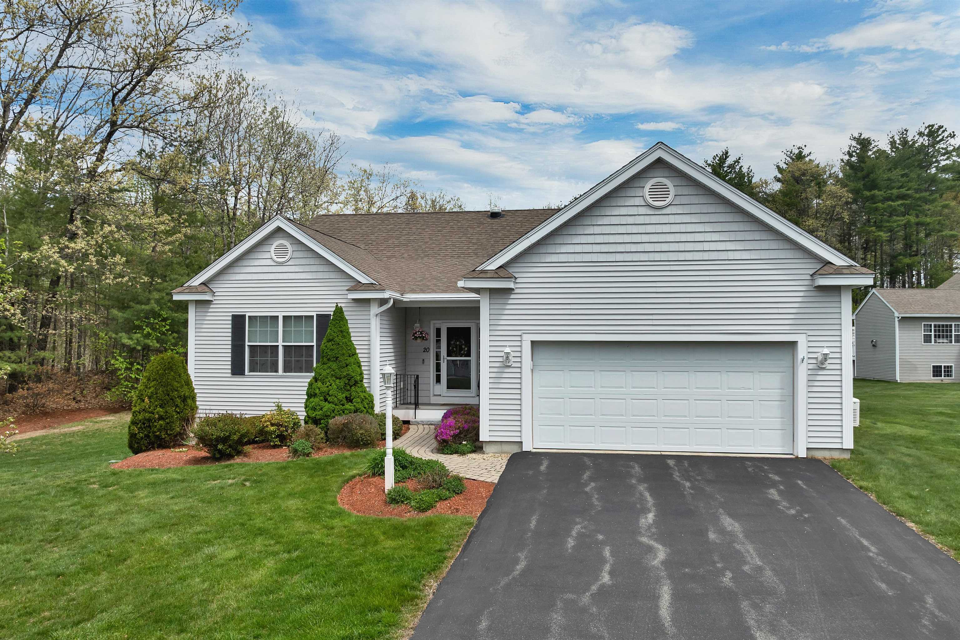 20 Brookview Rd, Windham, NH 03087