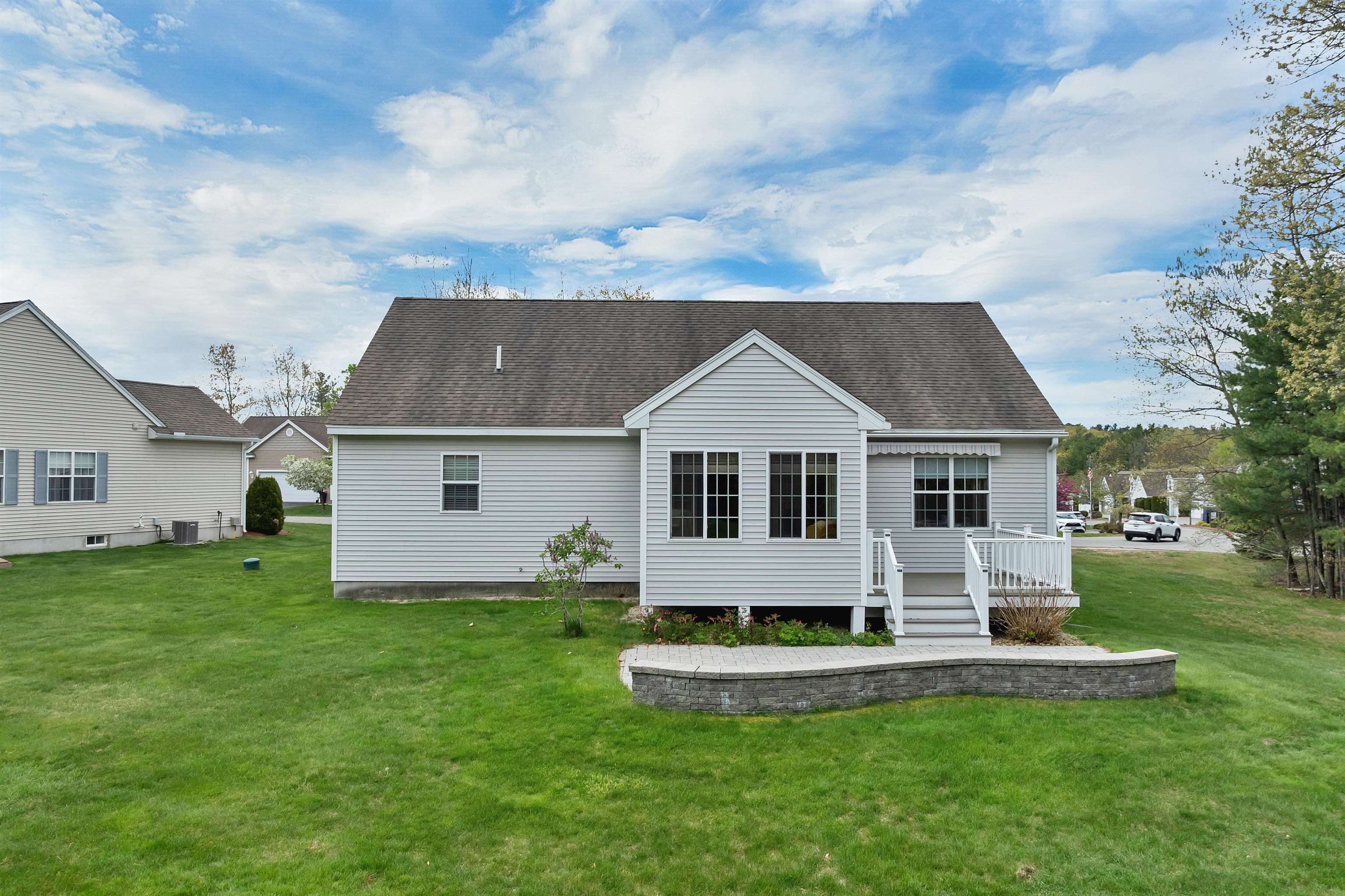 20 Brookview Rd, Windham, NH 03087