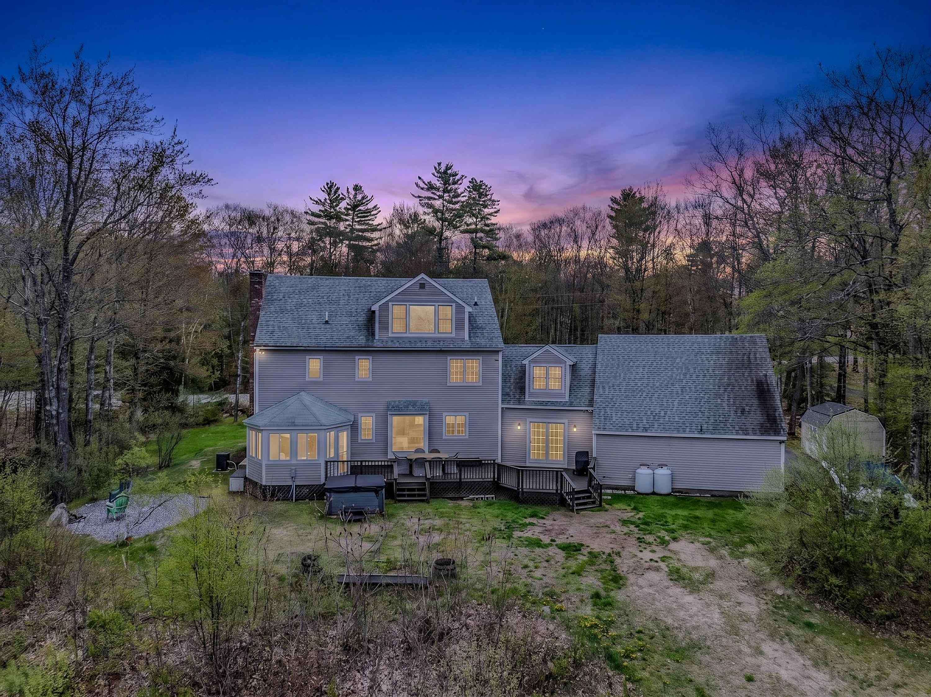 137 Sargent Rd, Holderness, NH 03245