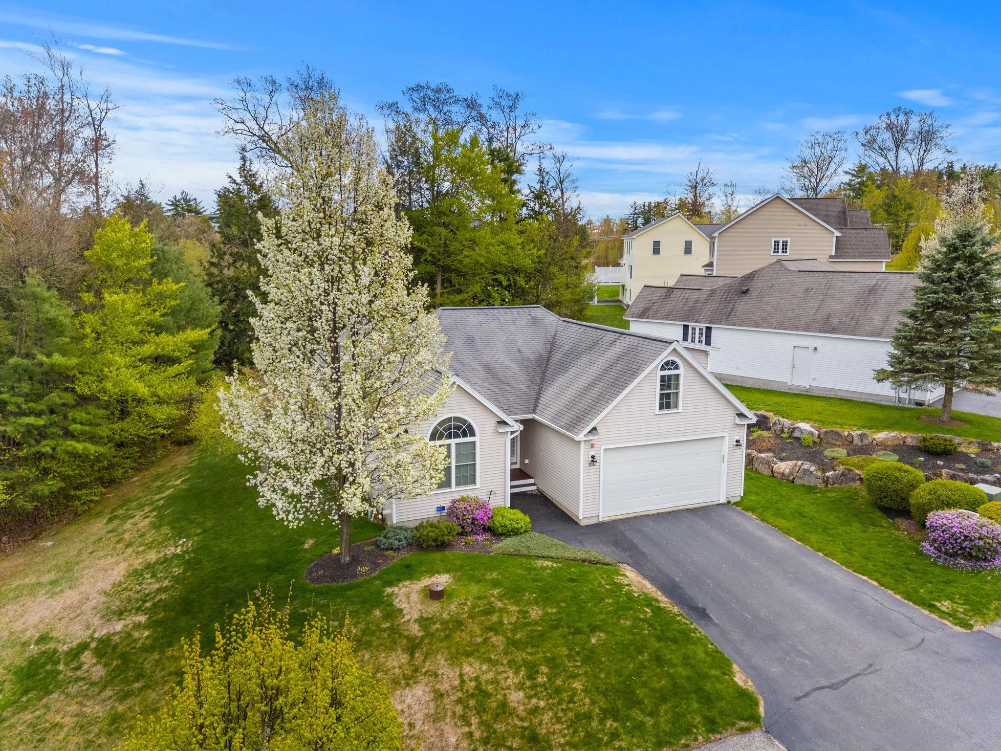 100 Sterling Drive — photo 3