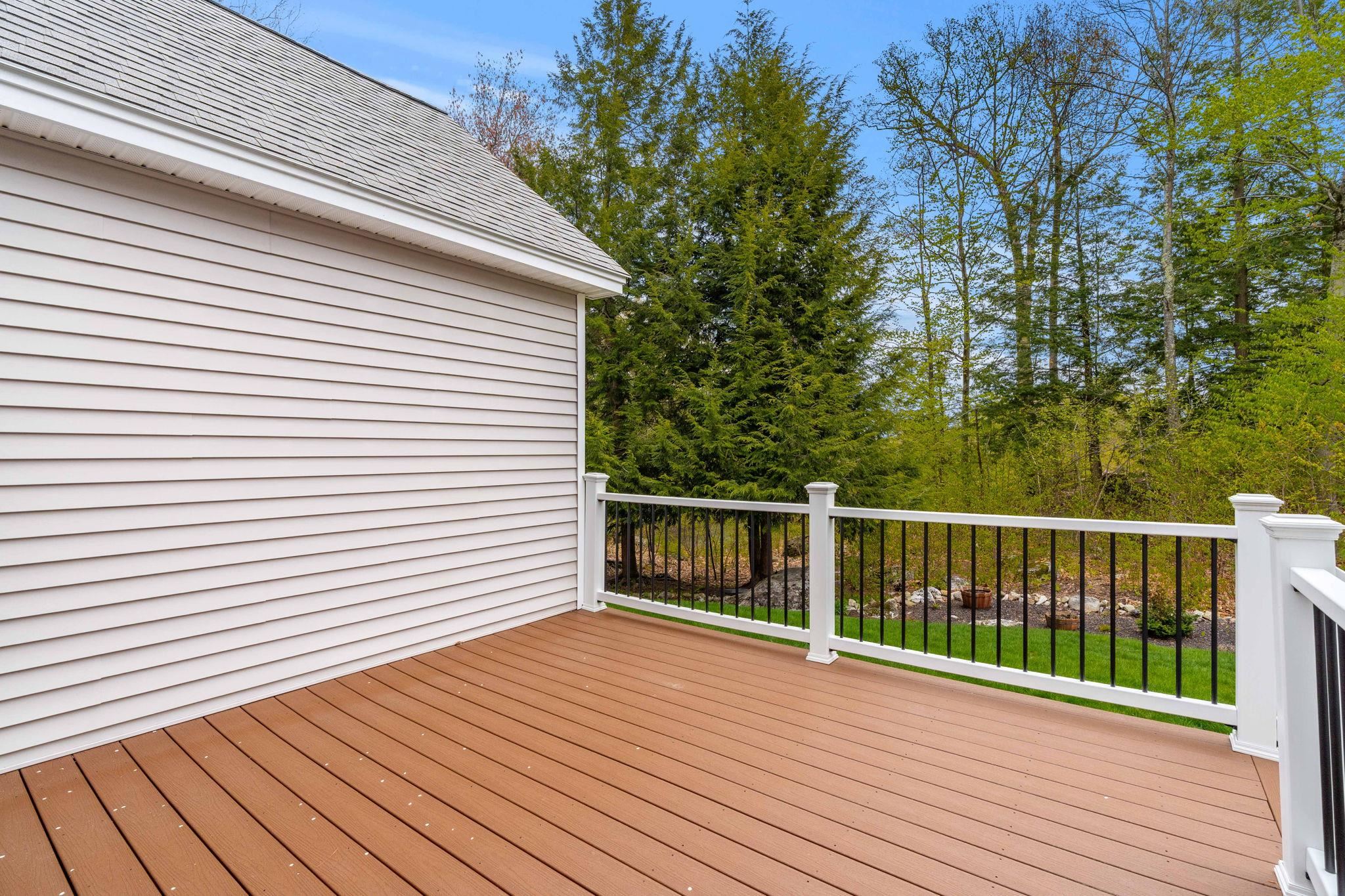 100 Sterling Dr, Laconia, NH 03246