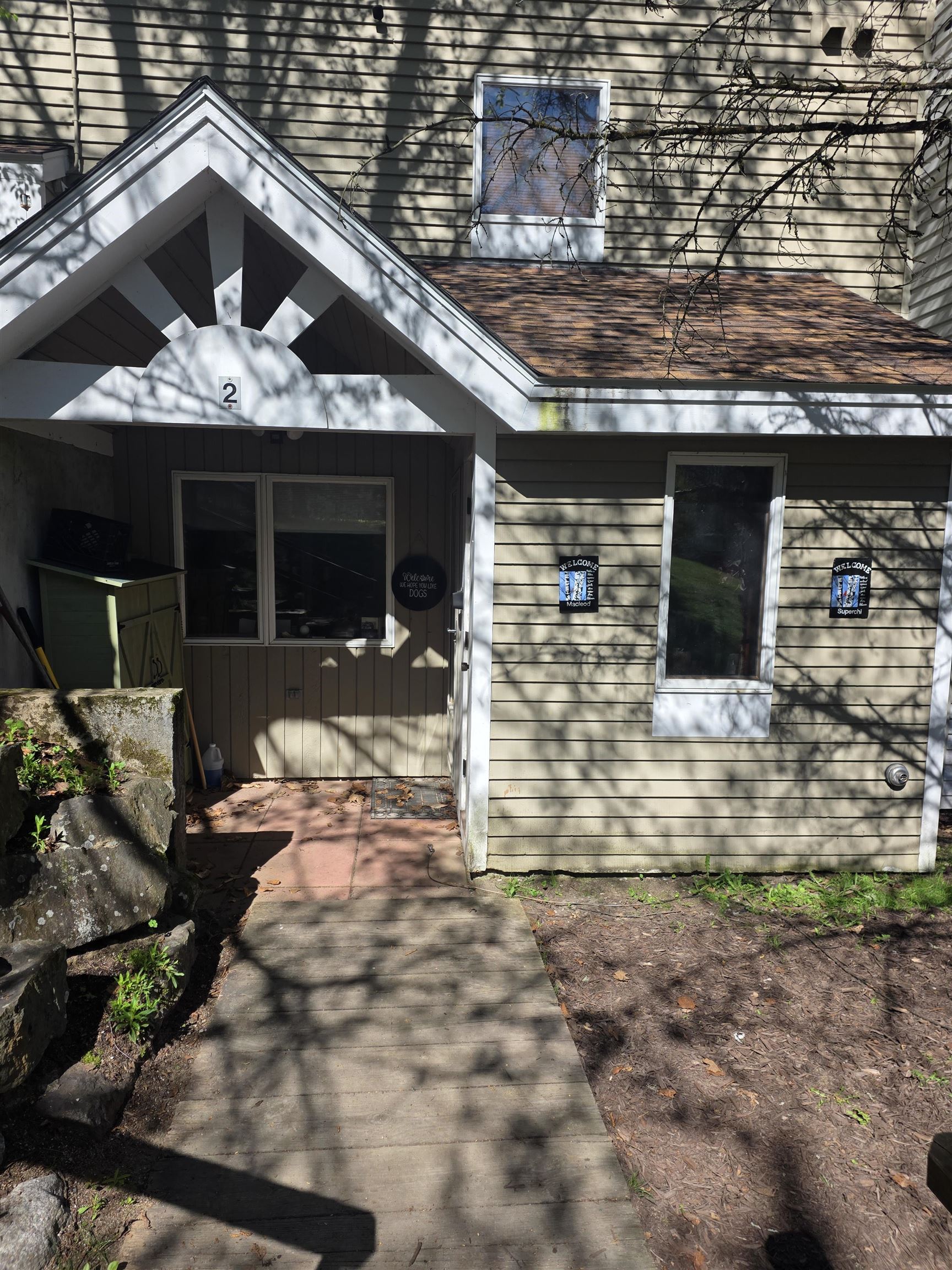 7 Laurel Cir, Campton, NH 03223