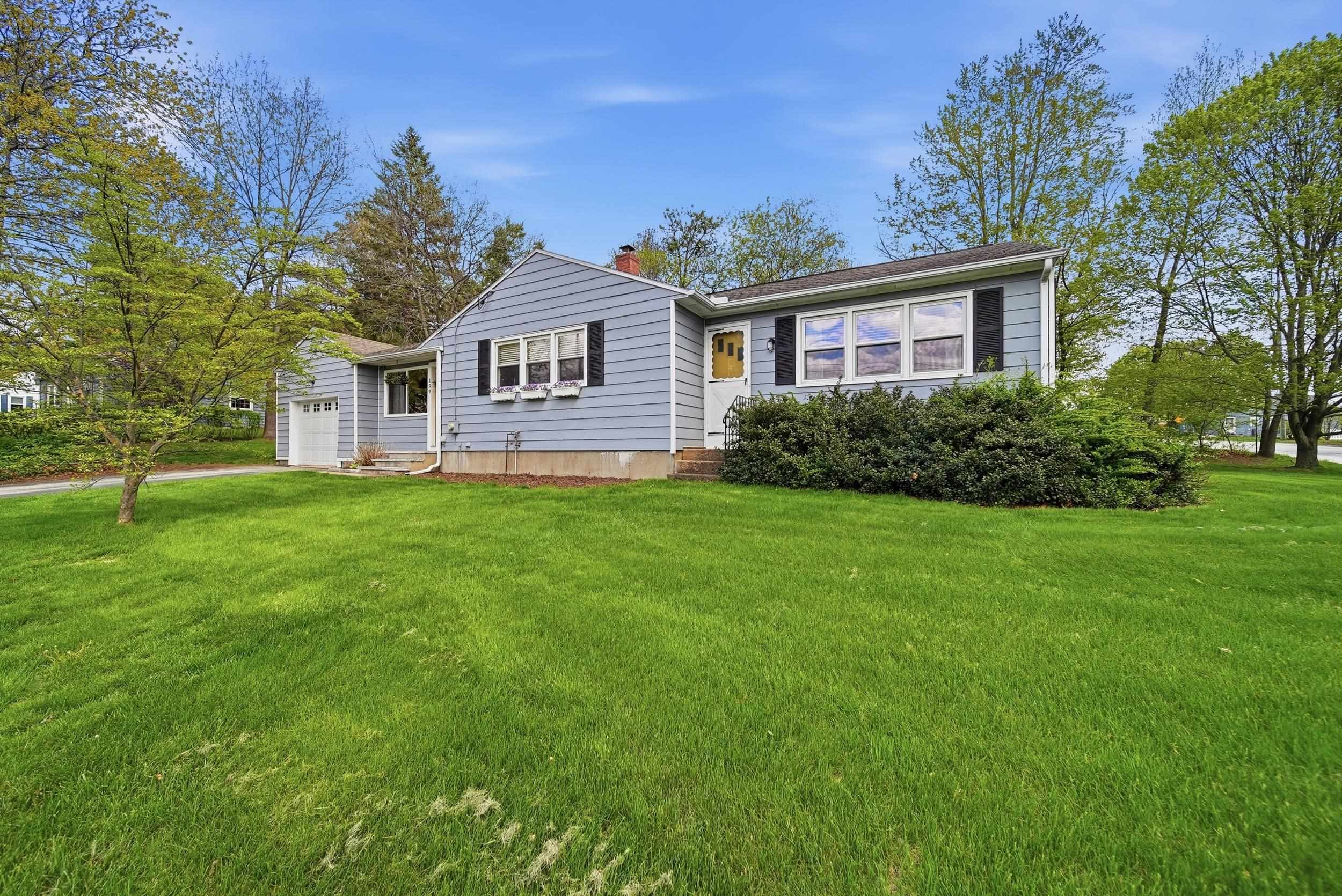 199 Coral Ave, Manchester, NH 03104
