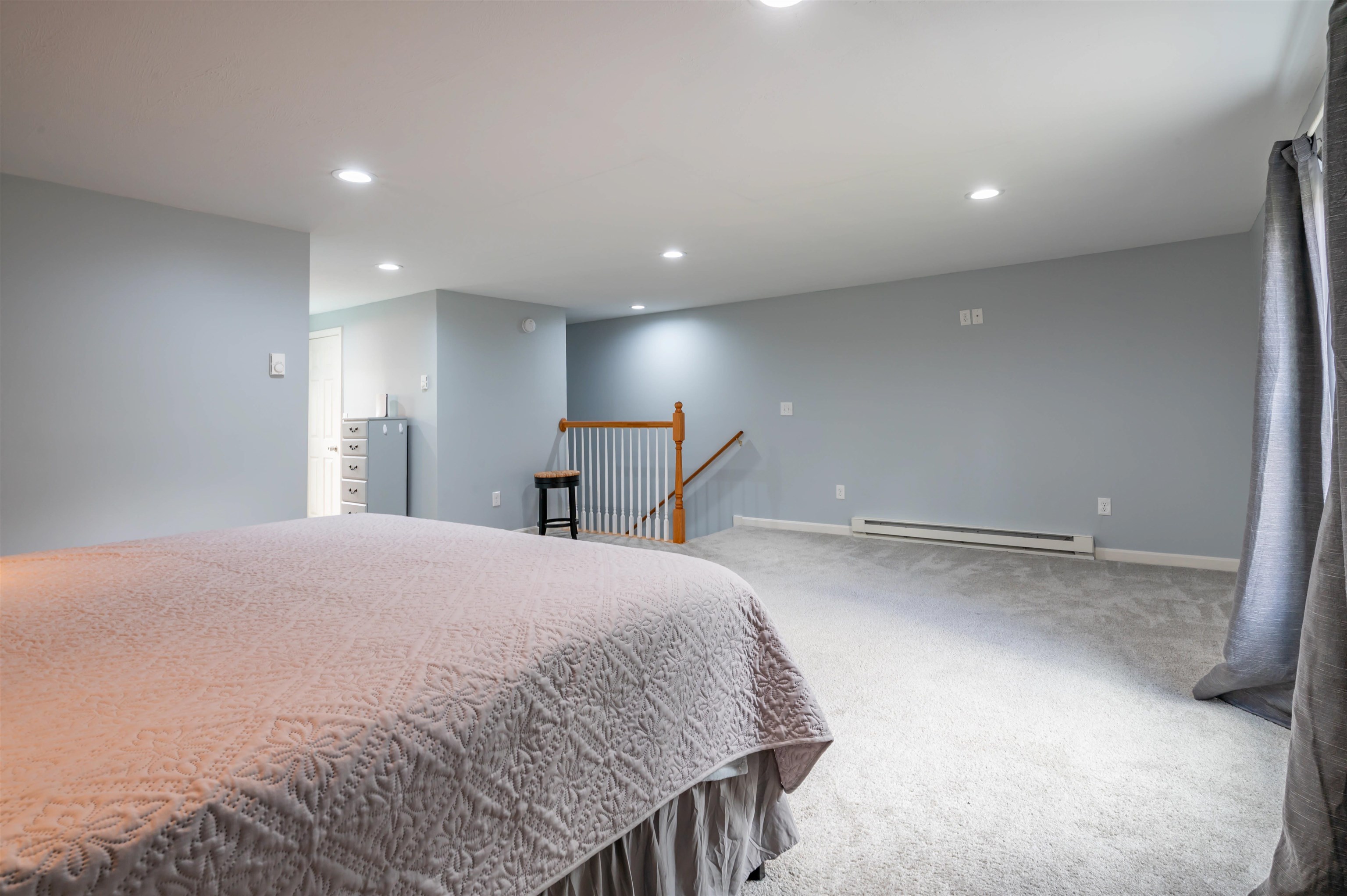 16 Sarah Dr, Merrimack, NH 03054