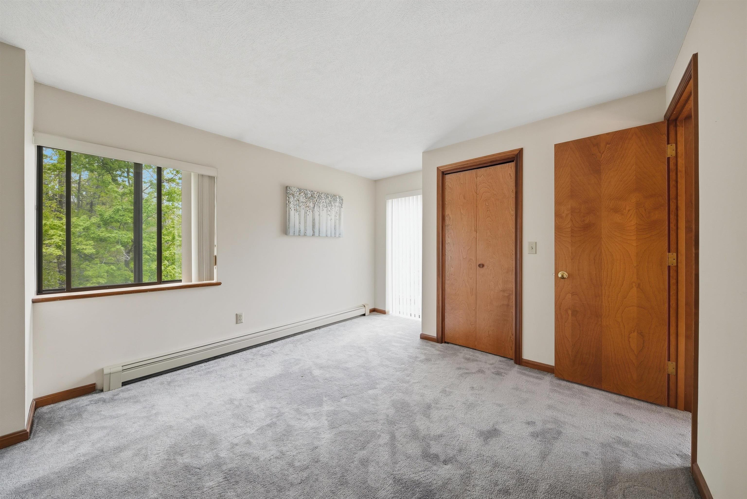 35 Pilgrim Cir, Hampstead, NH 03826