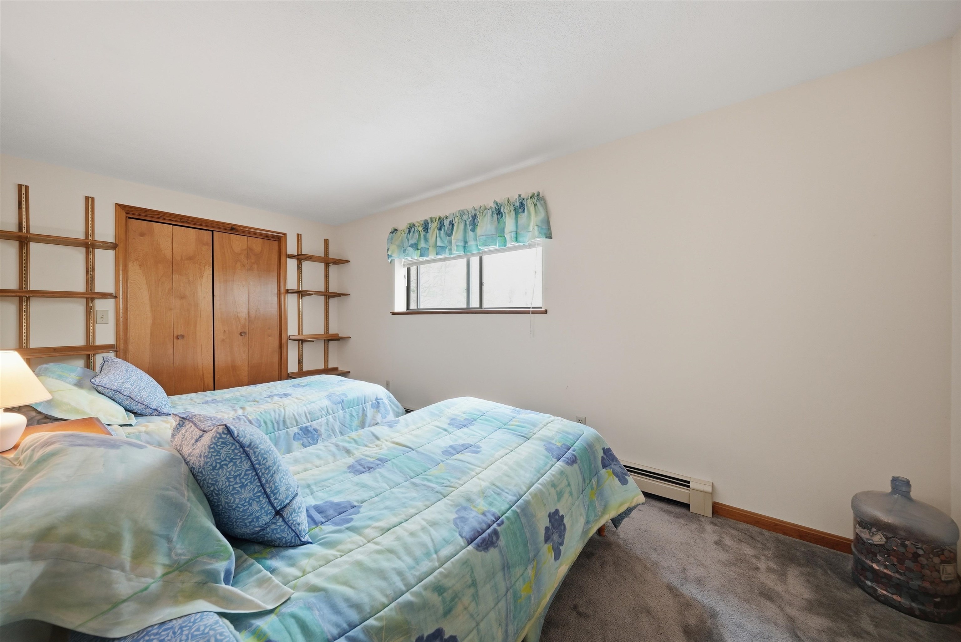 35 Pilgrim Cir, Hampstead, NH 03826