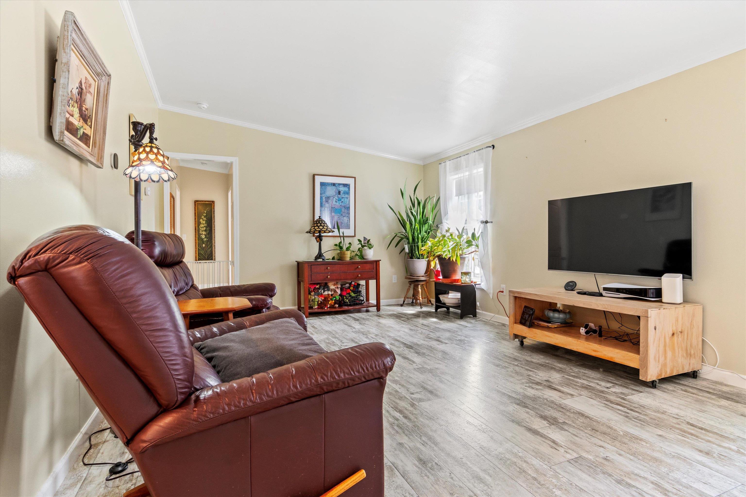 50 Sunset Dr, Hopkinton, NH 03229