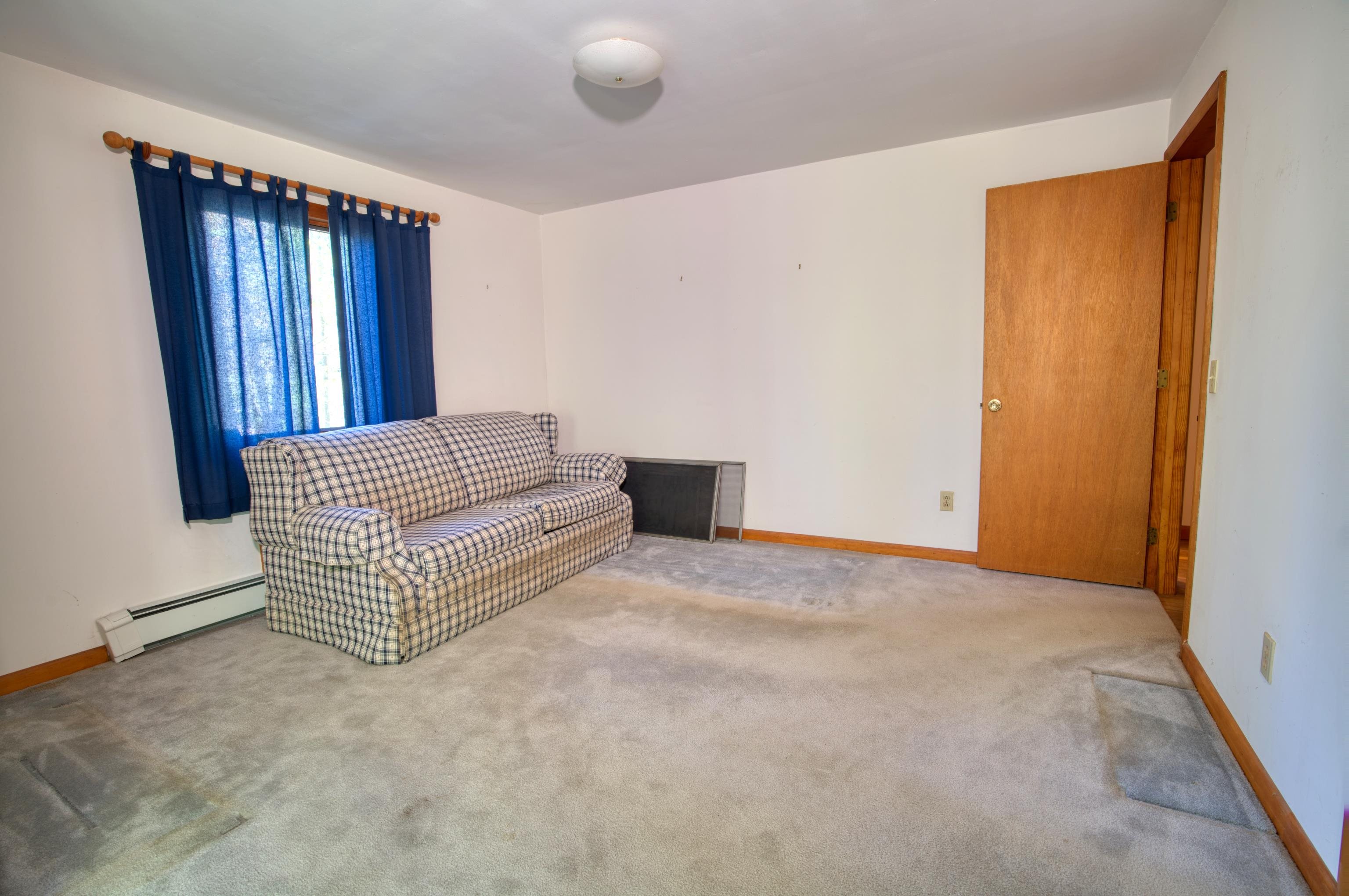 8 Wilder Rd, Hancock, NH 03449