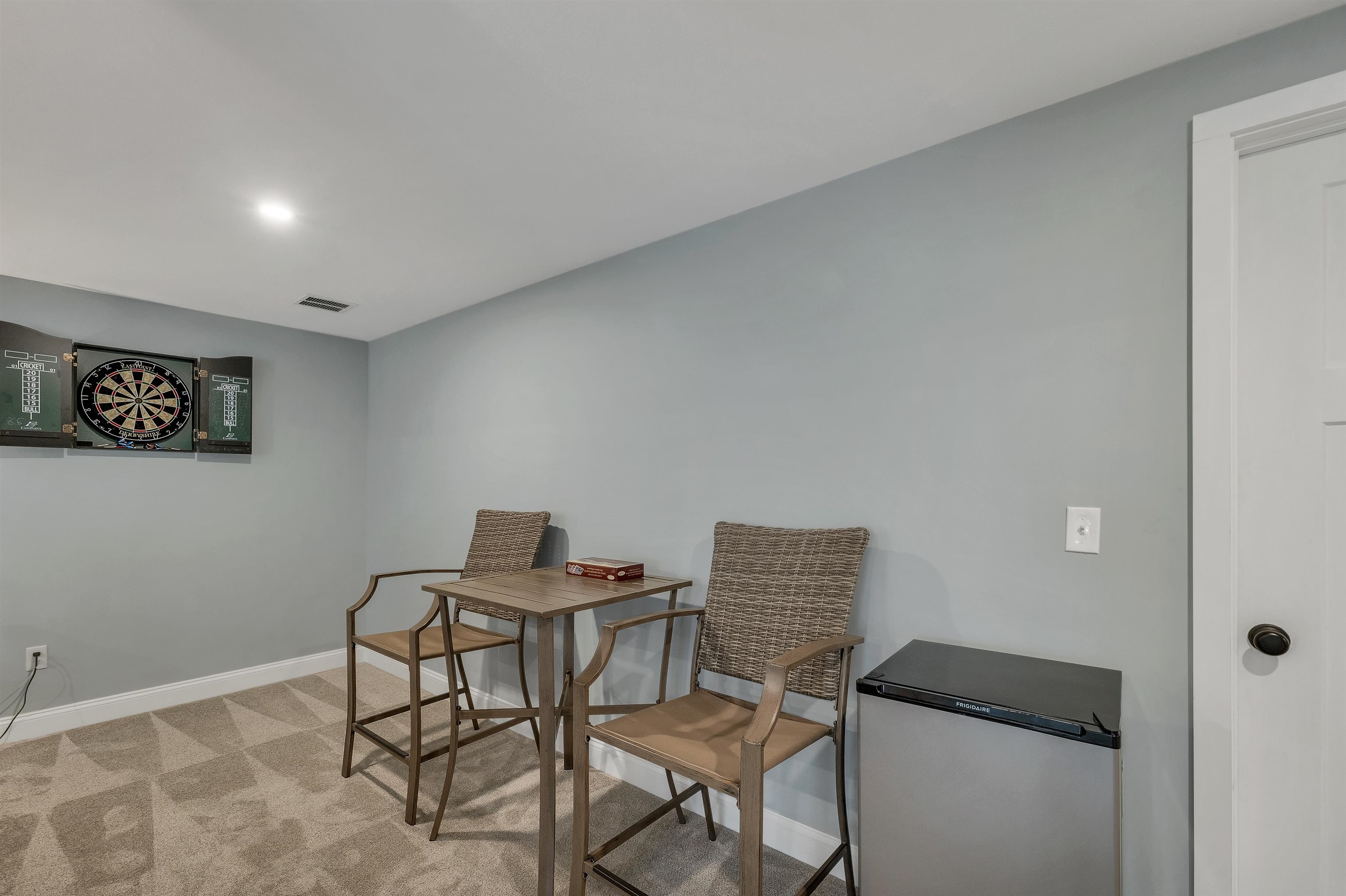 511 Grandview Rd, Conway, NH 03818