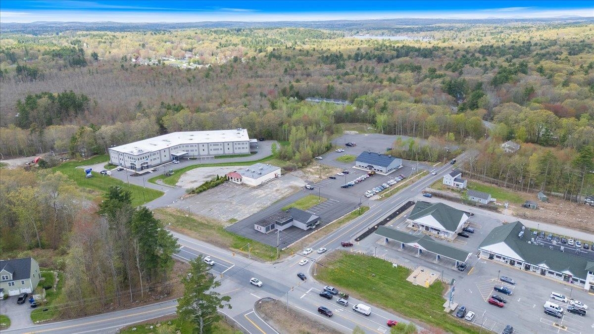 415 Emerson Ave, Hampstead, NH 03841