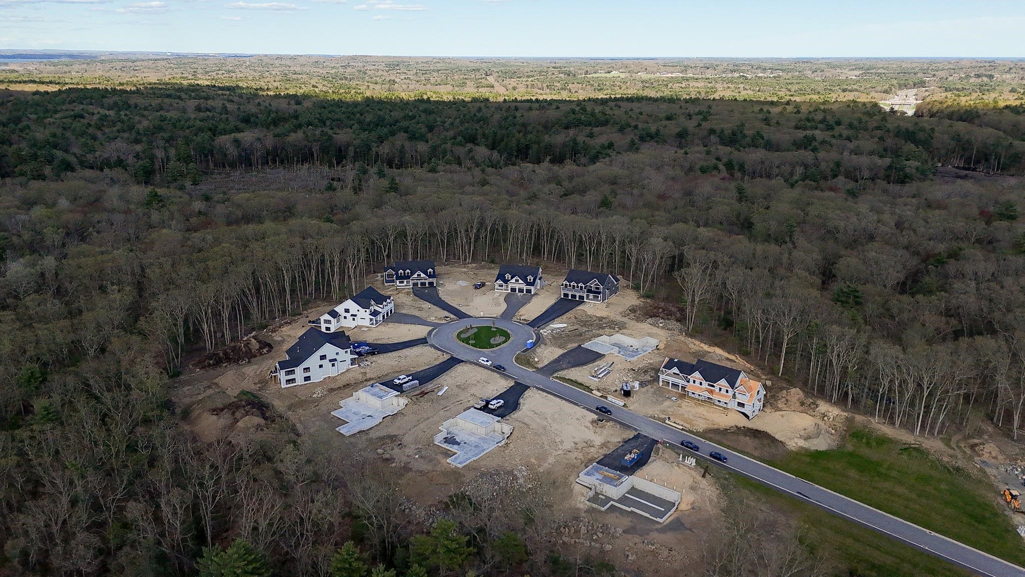 38 Signature Cir, Exeter, NH 03833