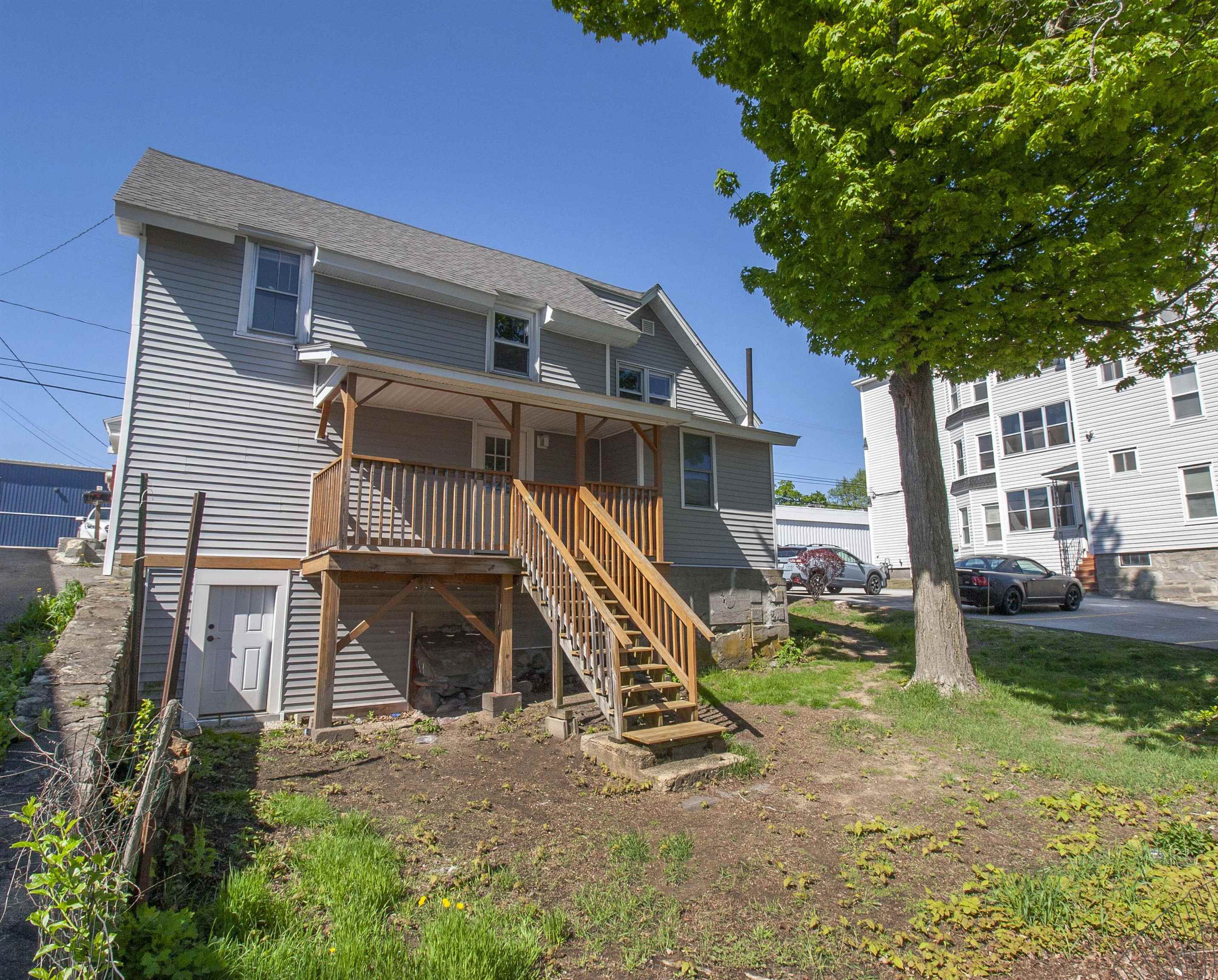 334 Massabesic St, Manchester, NH 03103
