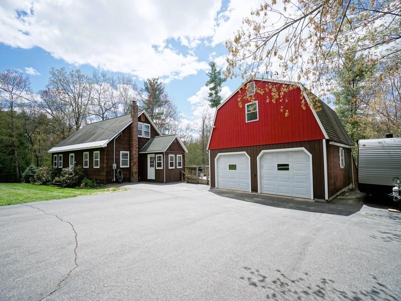 106 Page Rd, Litchfield, NH 03052