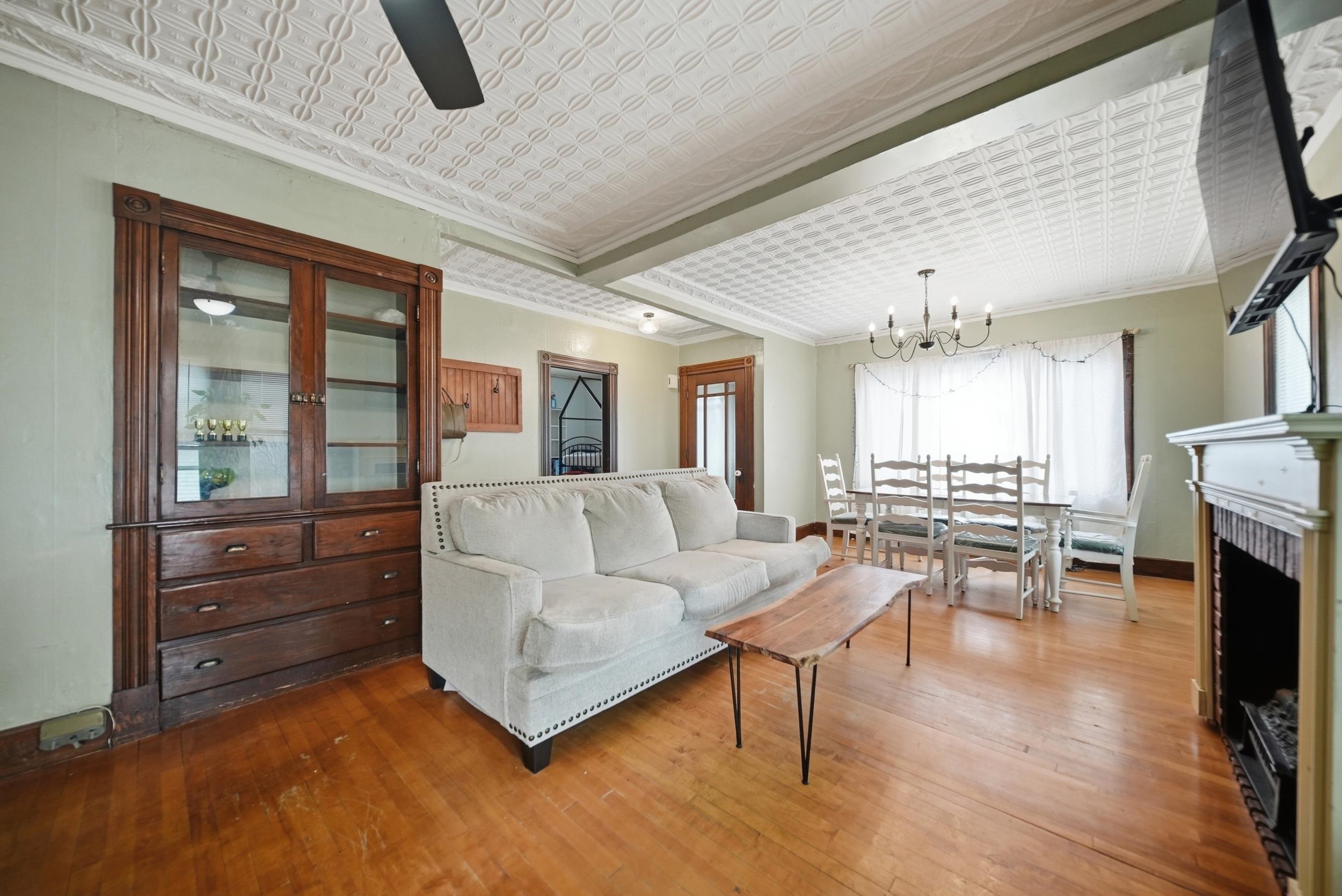 14 Morrill St, Laconia, NH 03246