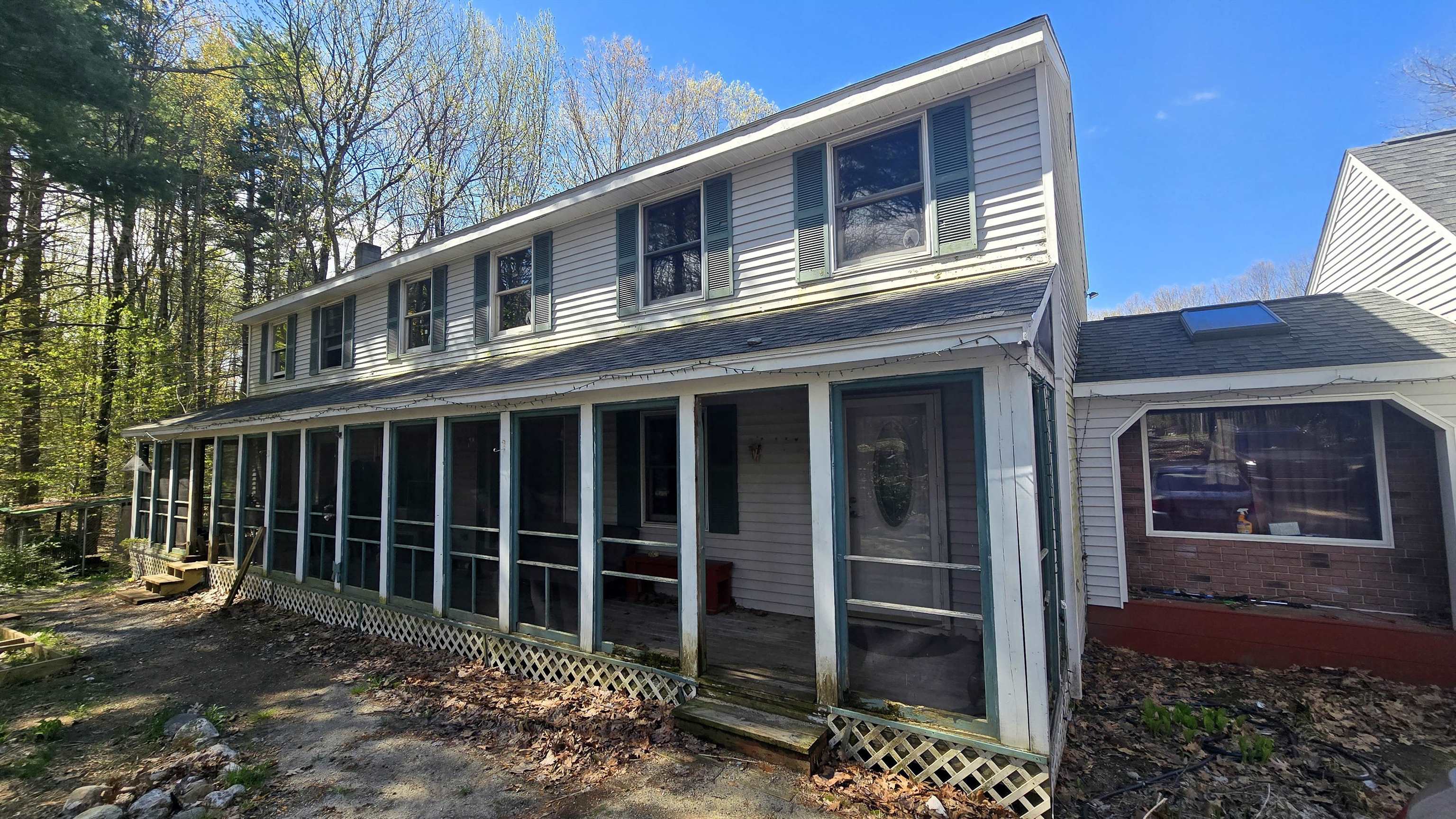 39 Fieldstone Cir, Weare, NH 03281