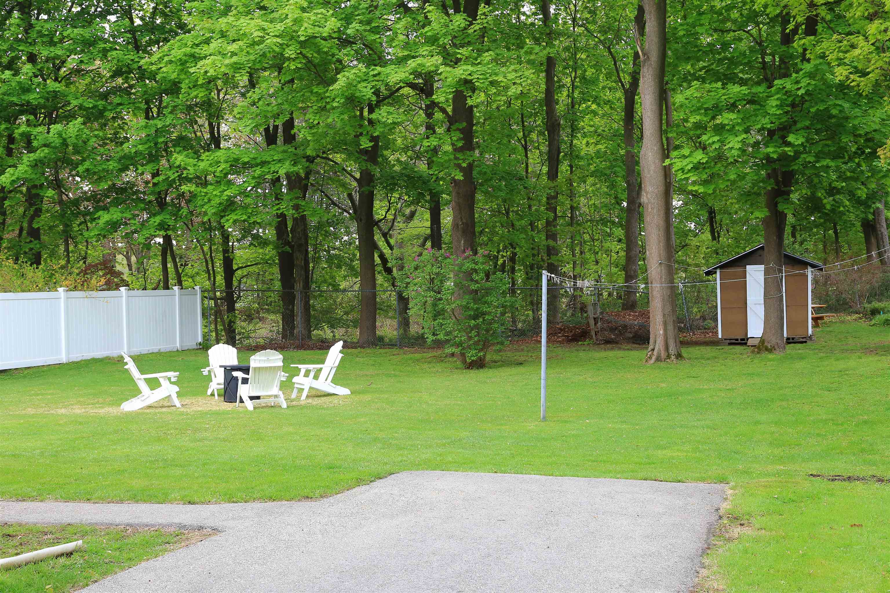 23 Dearborn Ave, Hampton, NH 03842