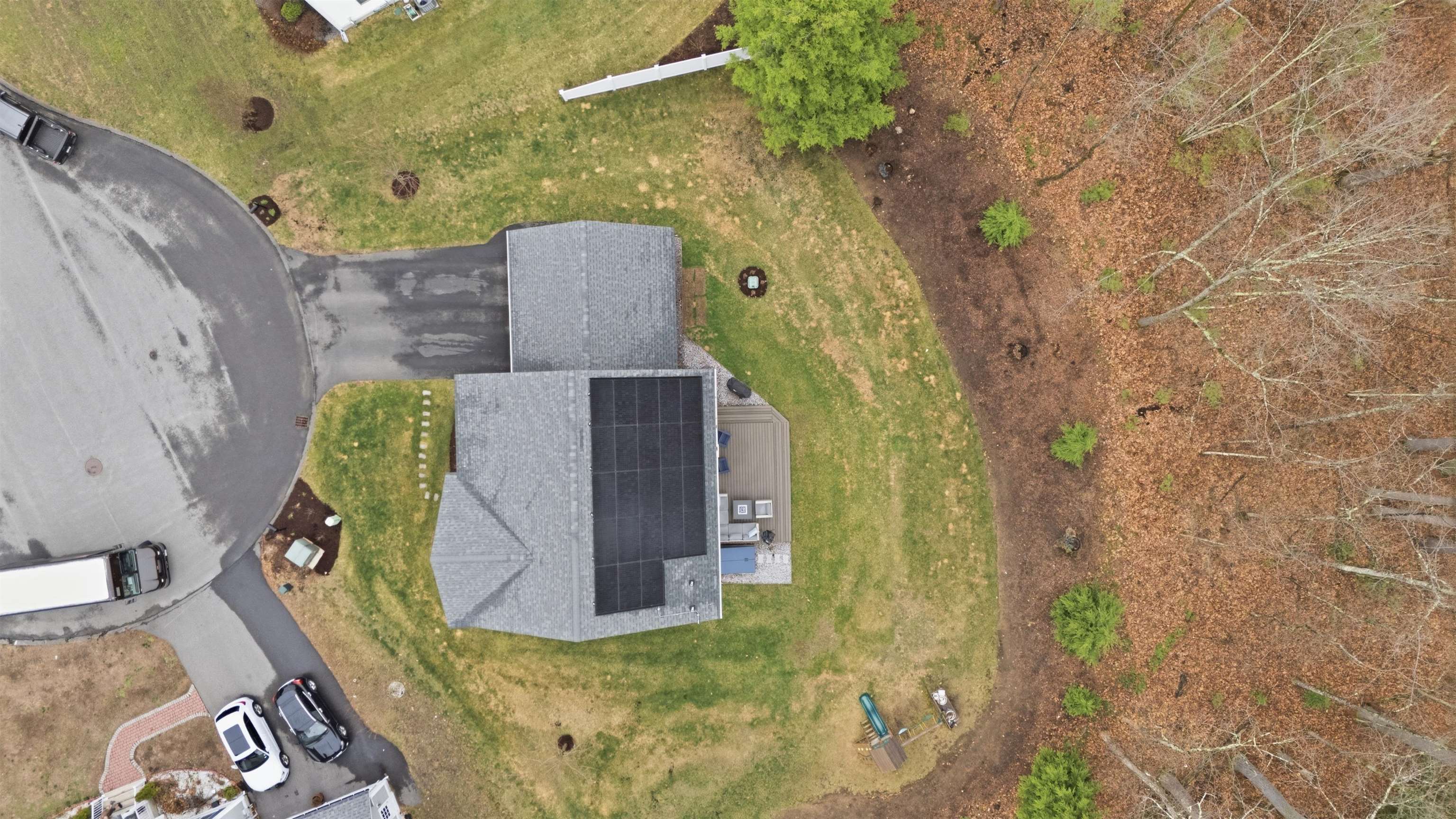 6 Baldwin Ct, Merrimack, NH 03054