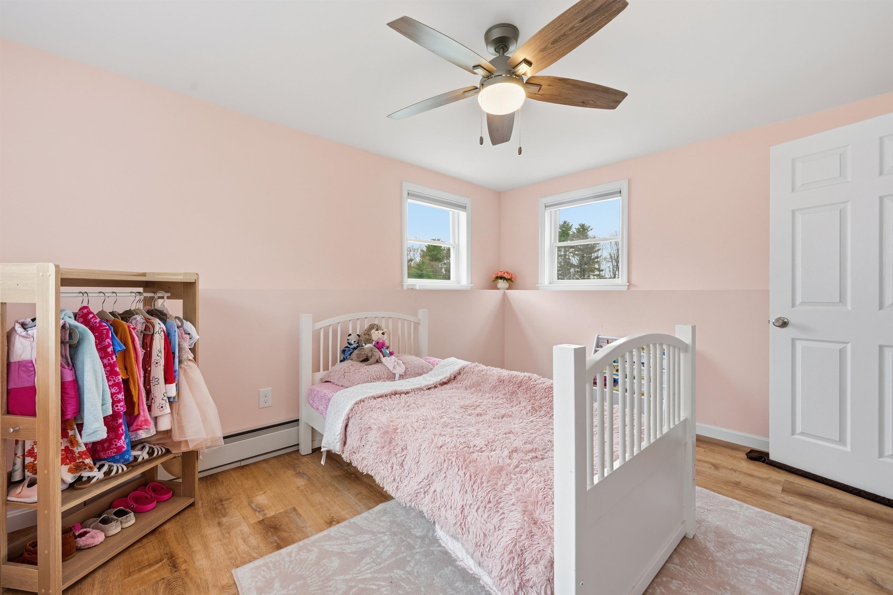 1 Matthew Dr, Derry, NH 03038