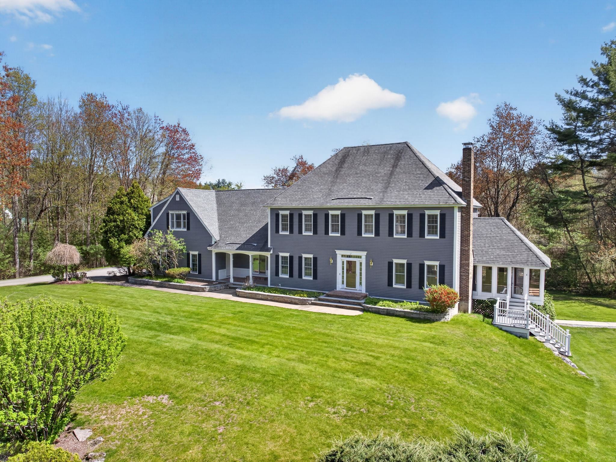 187 Back River Rd, Bedford, NH 03110